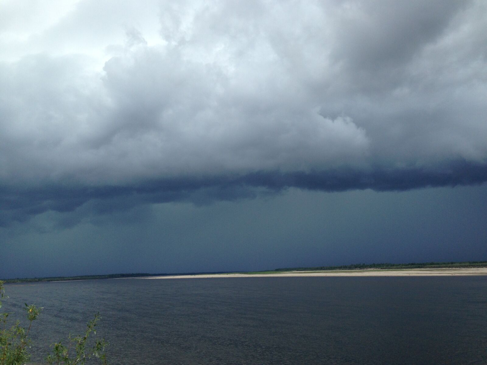 Apple iPhone 5 sample photo. Nature, summer, thunderstorm photography