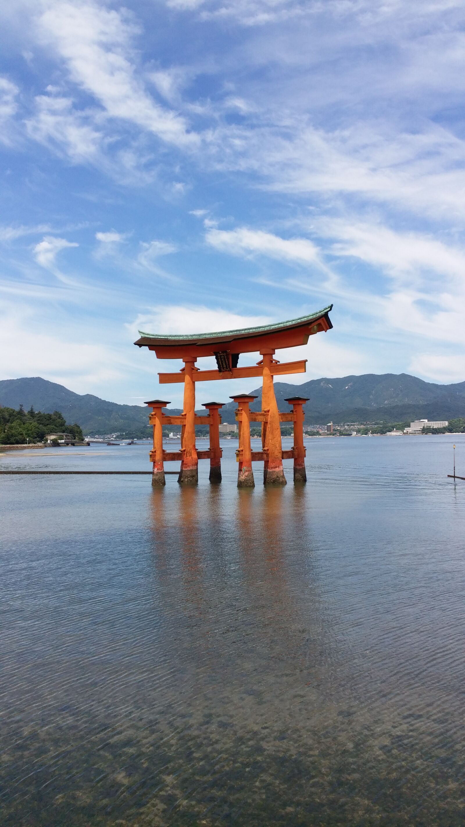 Samsung Galaxy S4 sample photo. Japan, tori, miyajima photography