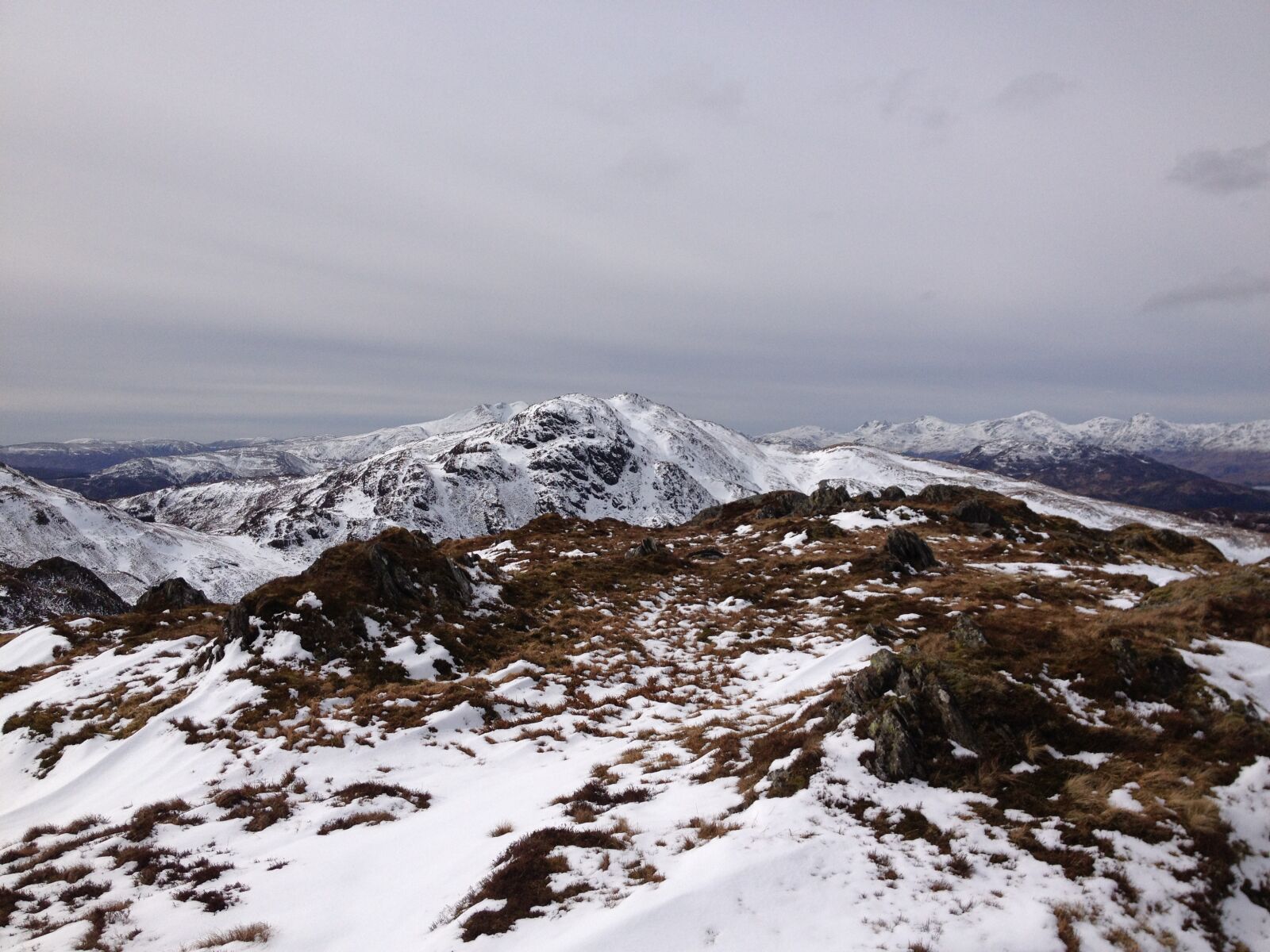 iPhone 4S back camera 4.28mm f/2.4 sample photo. Scottish mountains, scottish munro photography