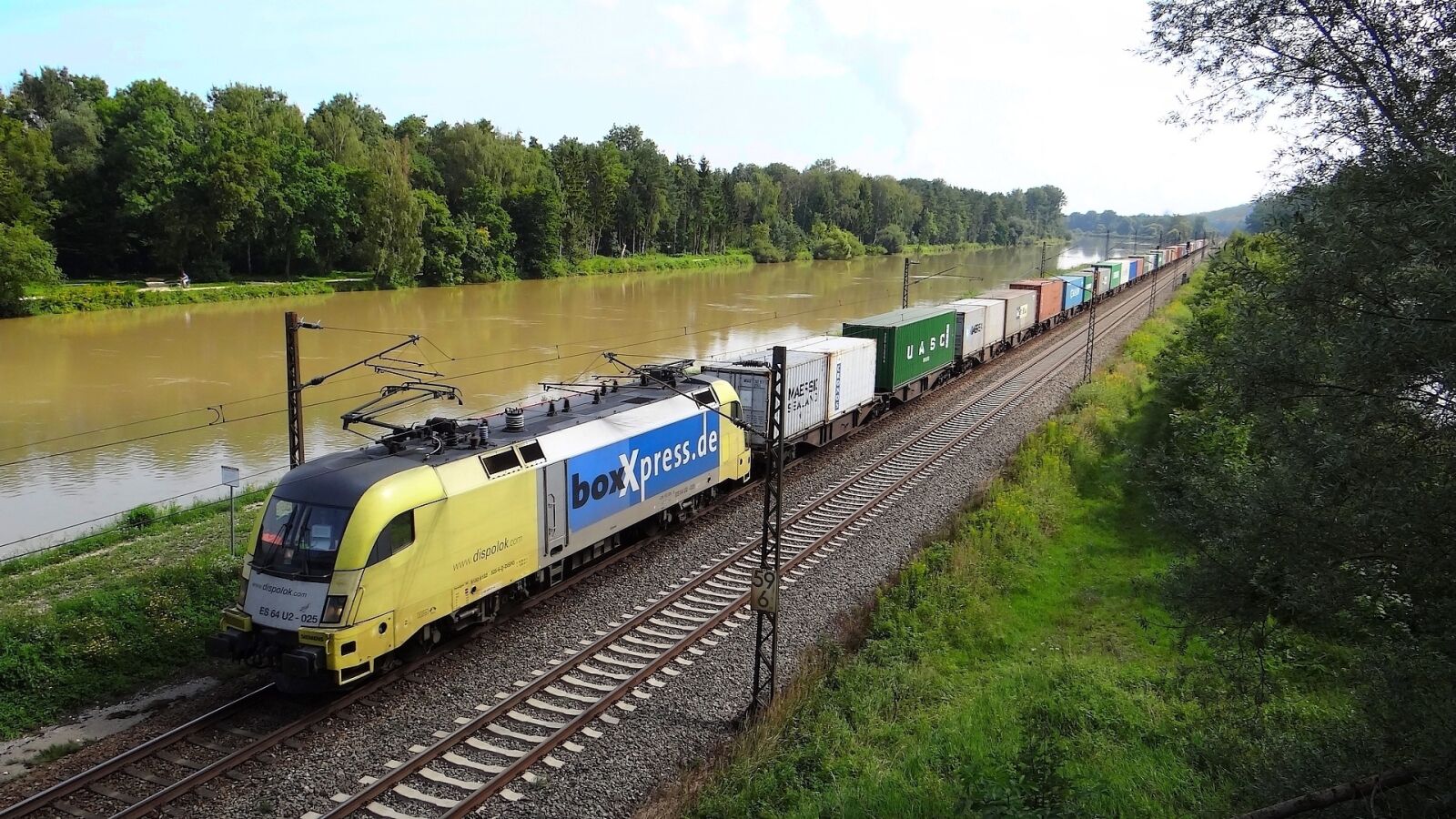 Sony Cyber-shot DSC-HX100V sample photo. Danube, freight train, bavarian photography
