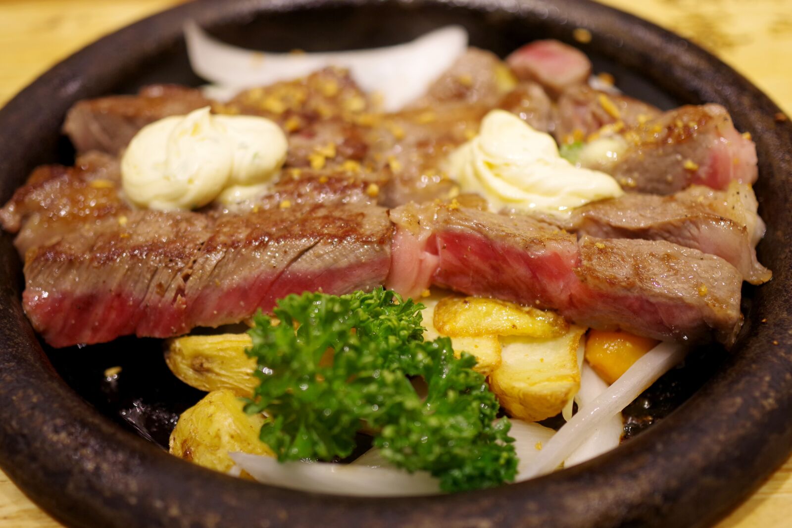 Pentax KP sample photo. Steak, meat, beef photography