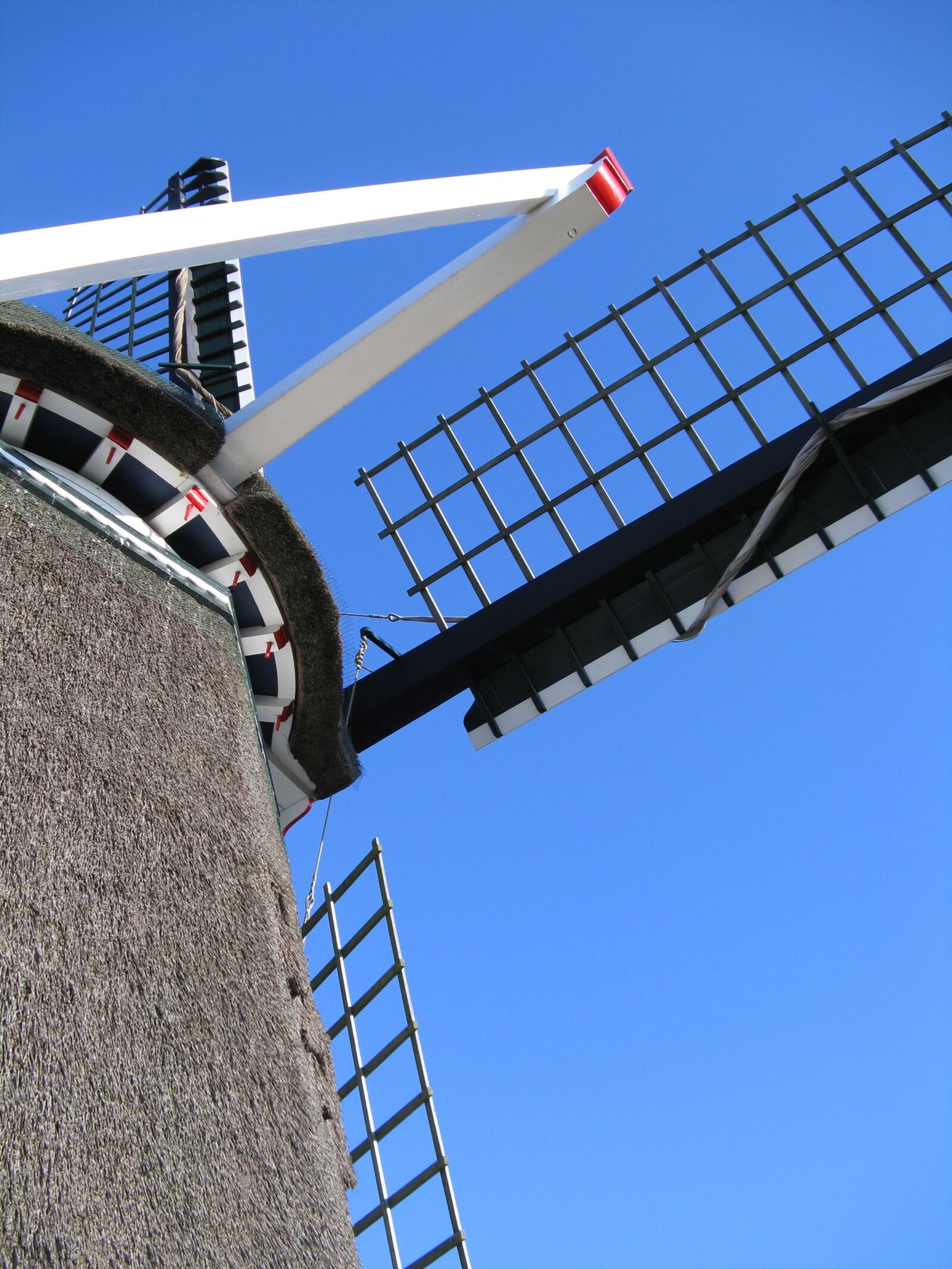 Canon POWERSHOT A720 IS sample photo. Mill, wicks, blue photography