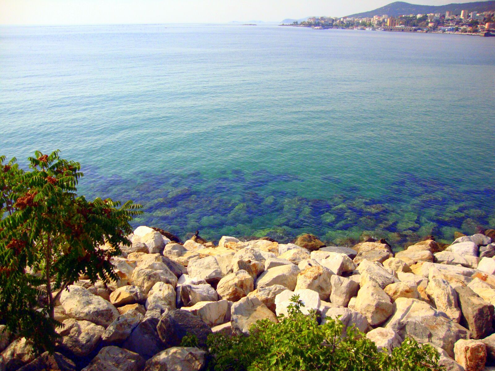 Sony Cyber-shot DSC-W220 sample photo. Sea, rocks, greece photography