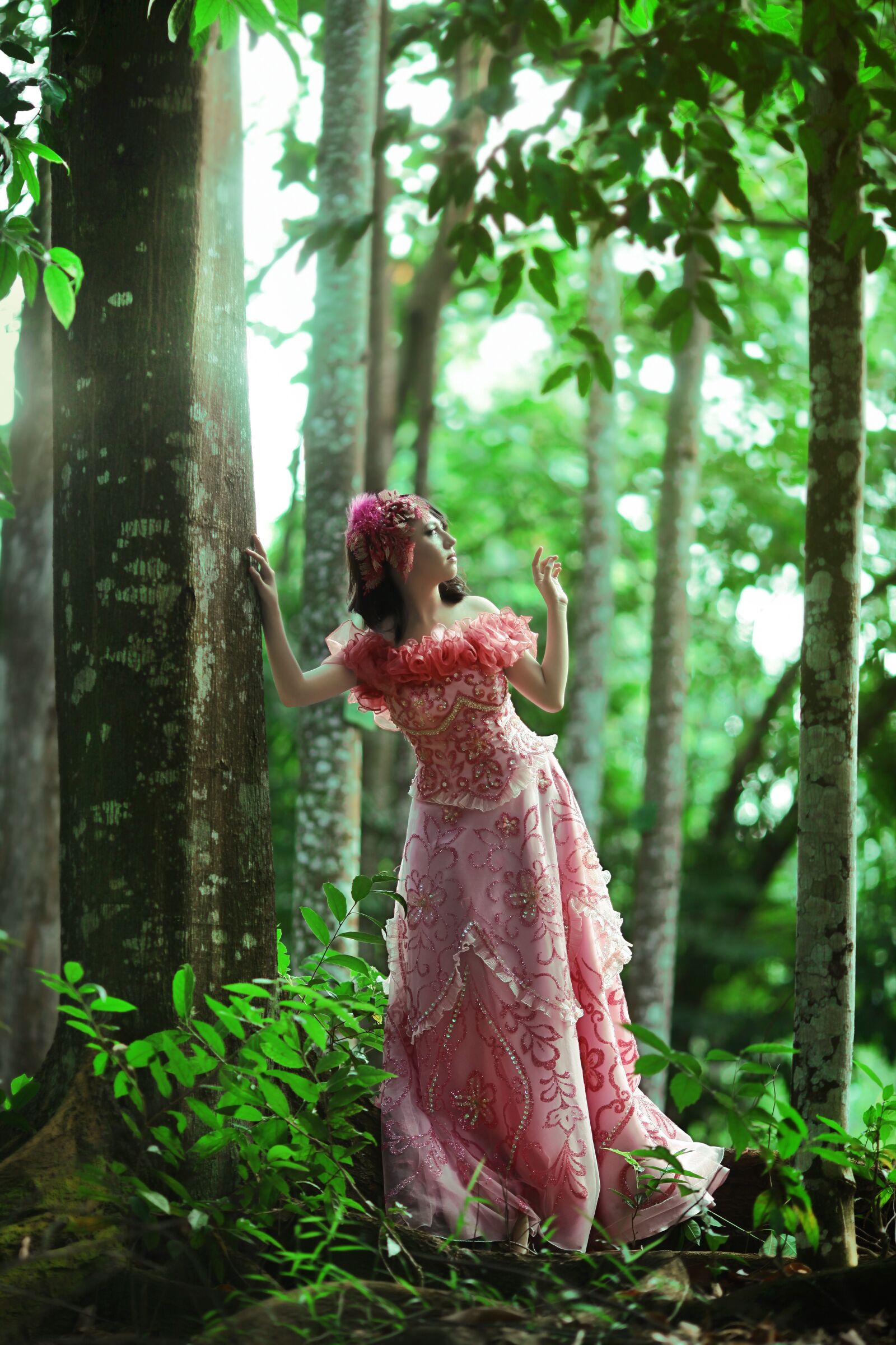 Canon EOS 5D Mark II sample photo. Beautiful woman, dress, forest photography
