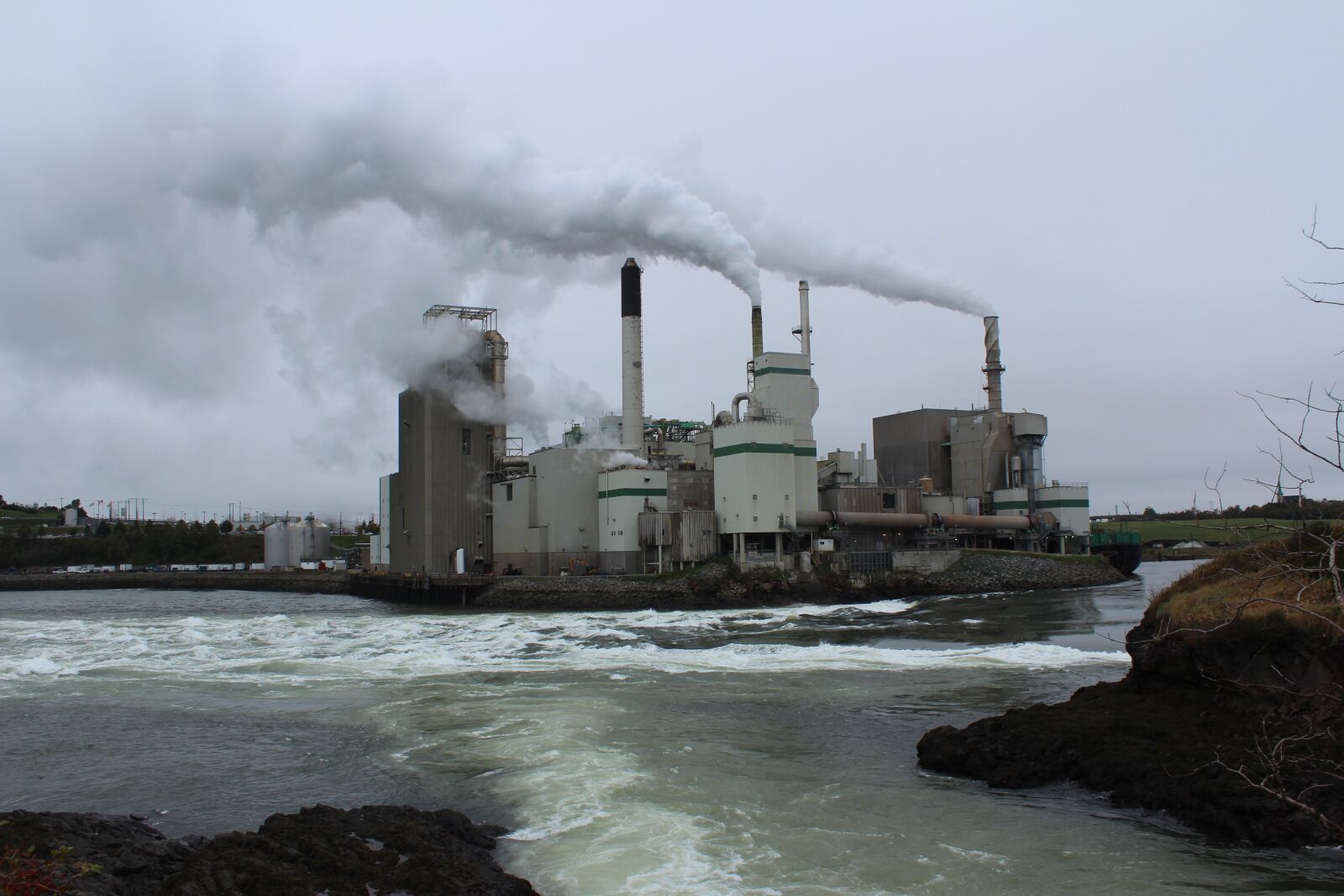 Canon EOS 600D (Rebel EOS T3i / EOS Kiss X5) sample photo. Paper mill, st john photography