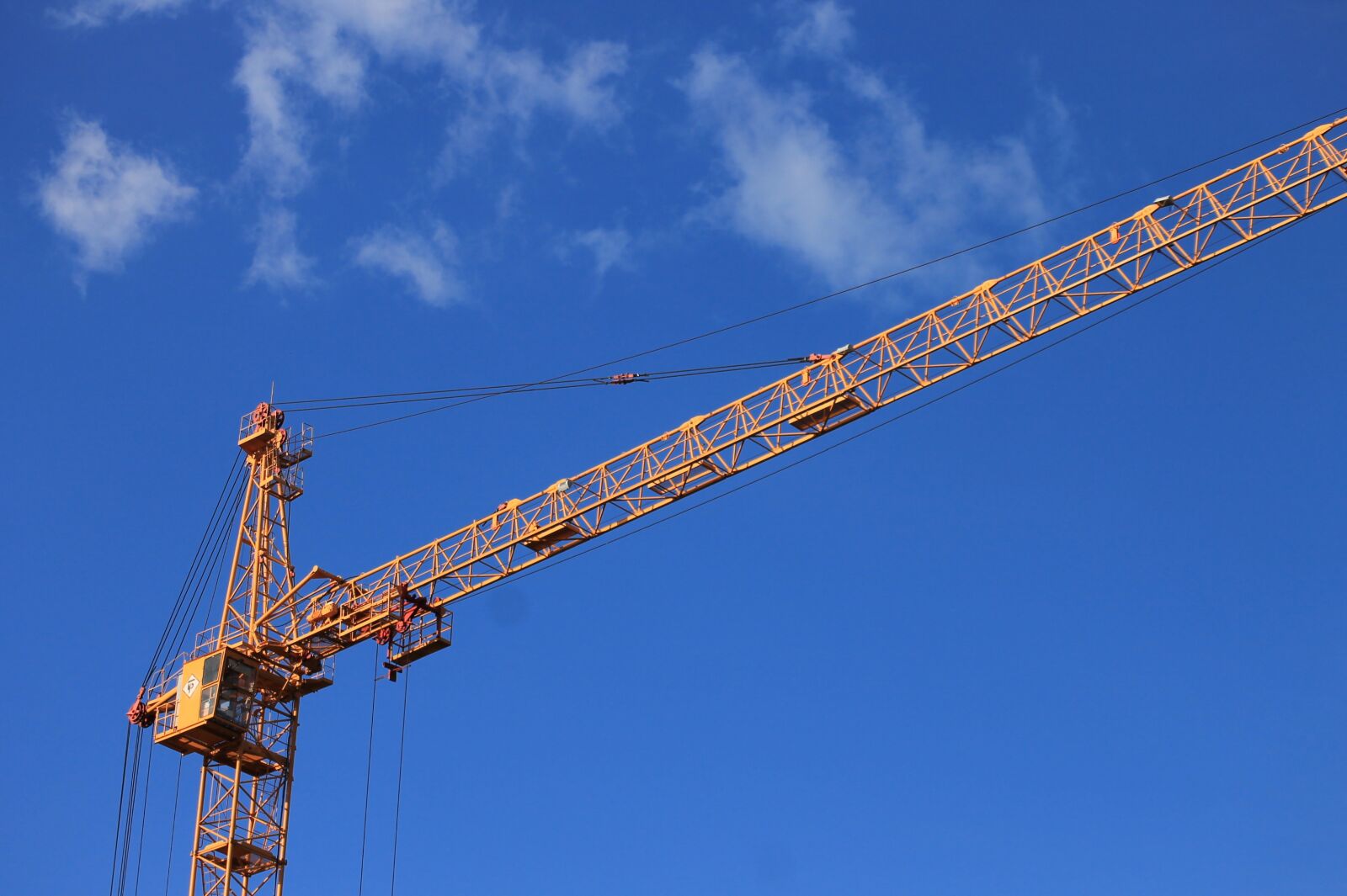 Canon EOS 1100D (EOS Rebel T3 / EOS Kiss X50) sample photo. Construction, crane, work photography