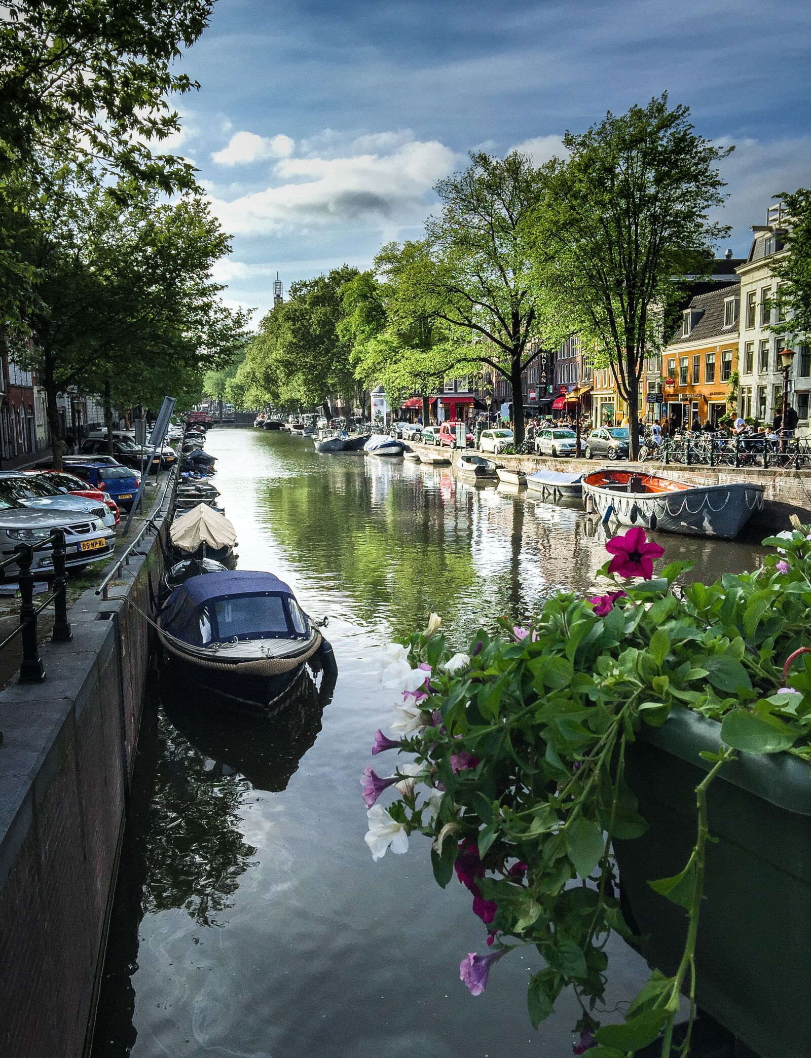 iPhone 6 Plus back camera 4.15mm f/2.2 sample photo. Amsterdam, travel, holland photography
