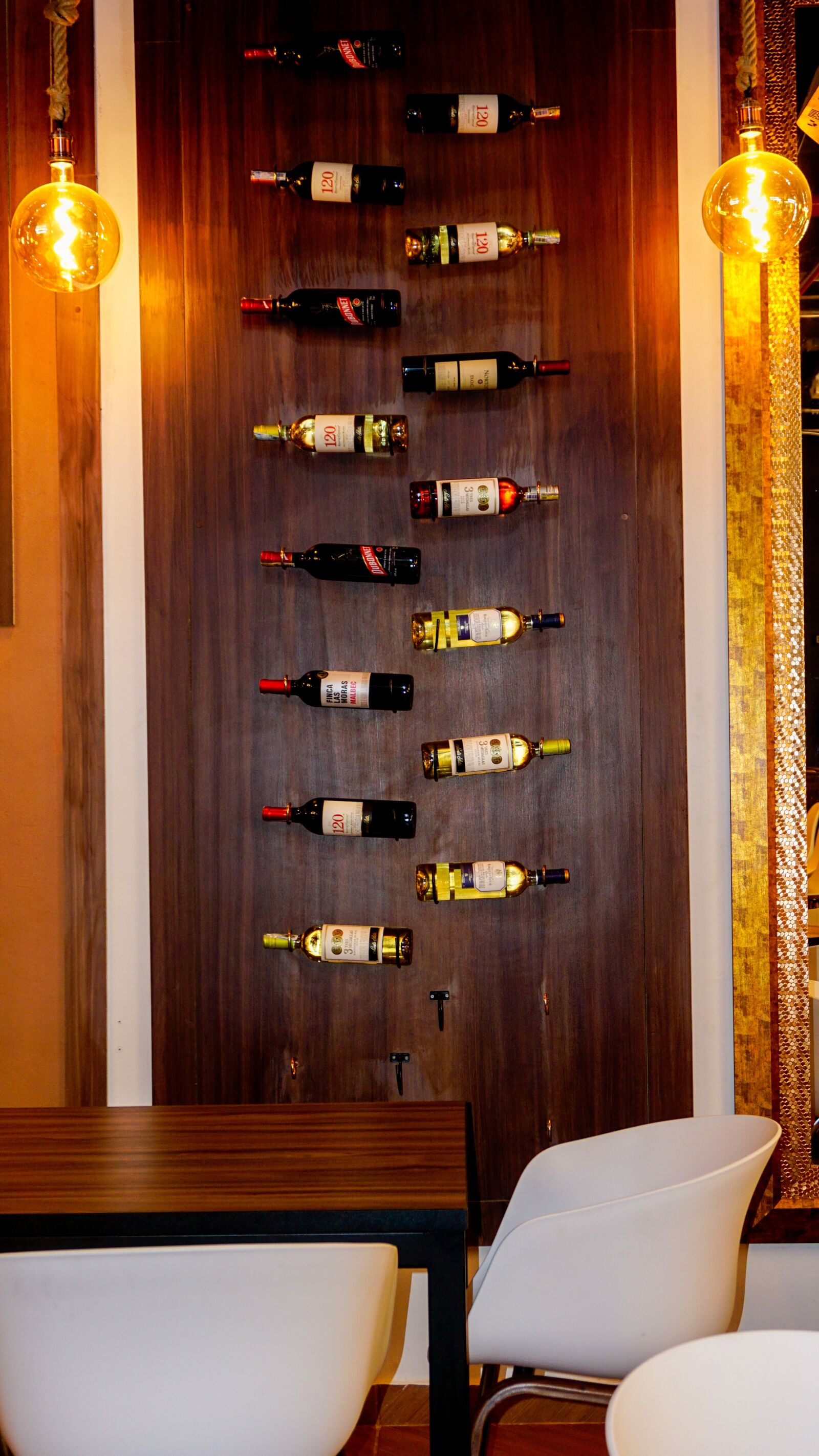 Sony a6000 sample photo. Wines, red wine, white photography