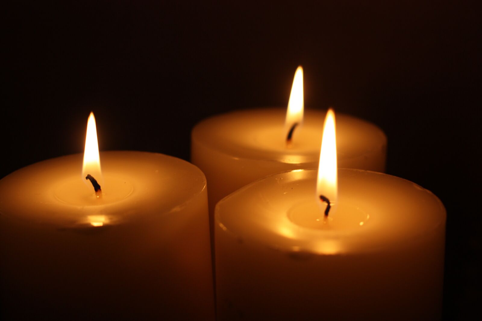 Canon EOS 450D (EOS Rebel XSi / EOS Kiss X2) sample photo. Candle, light, flame photography