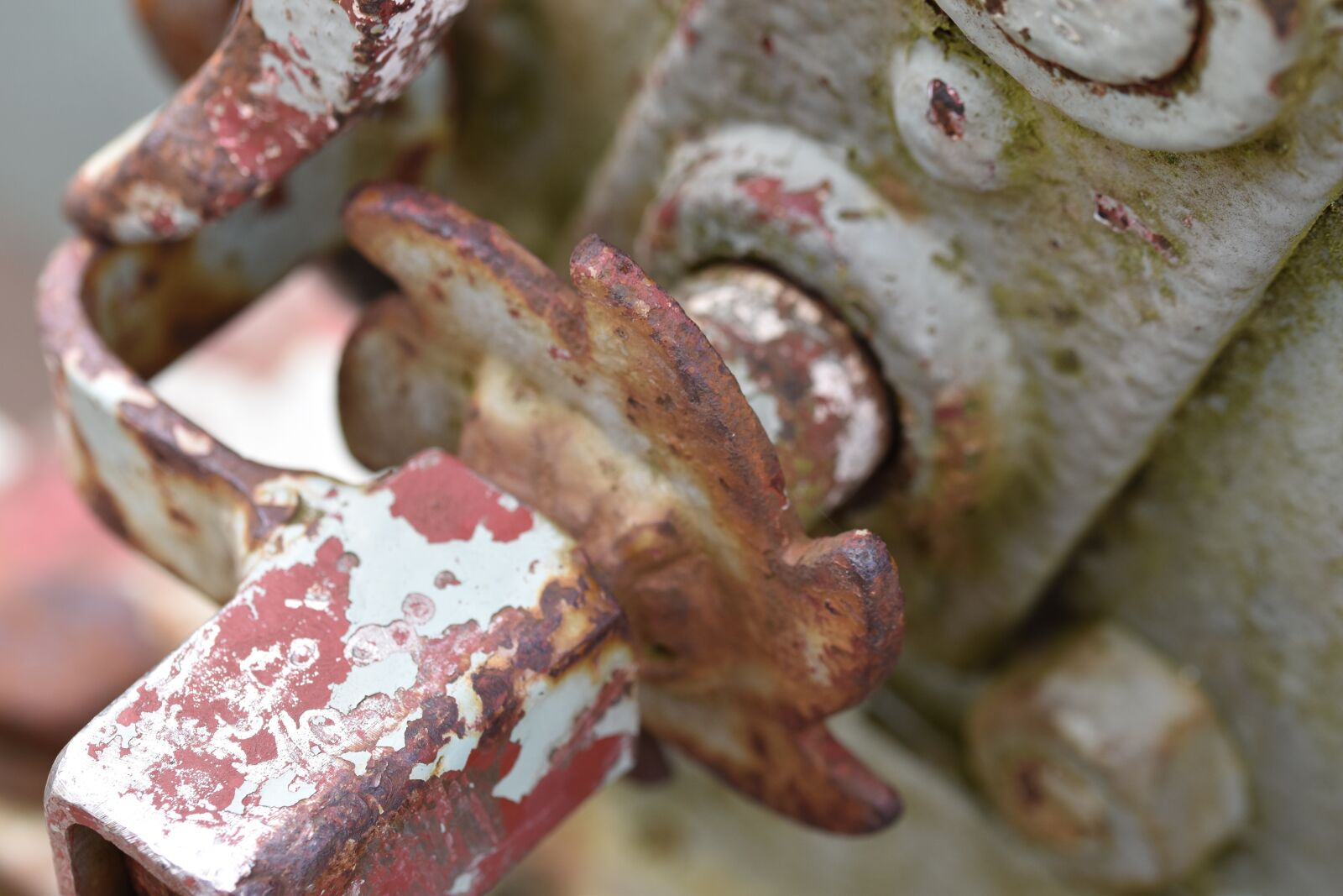 Nikon D5500 sample photo. Industry, background, close up photography