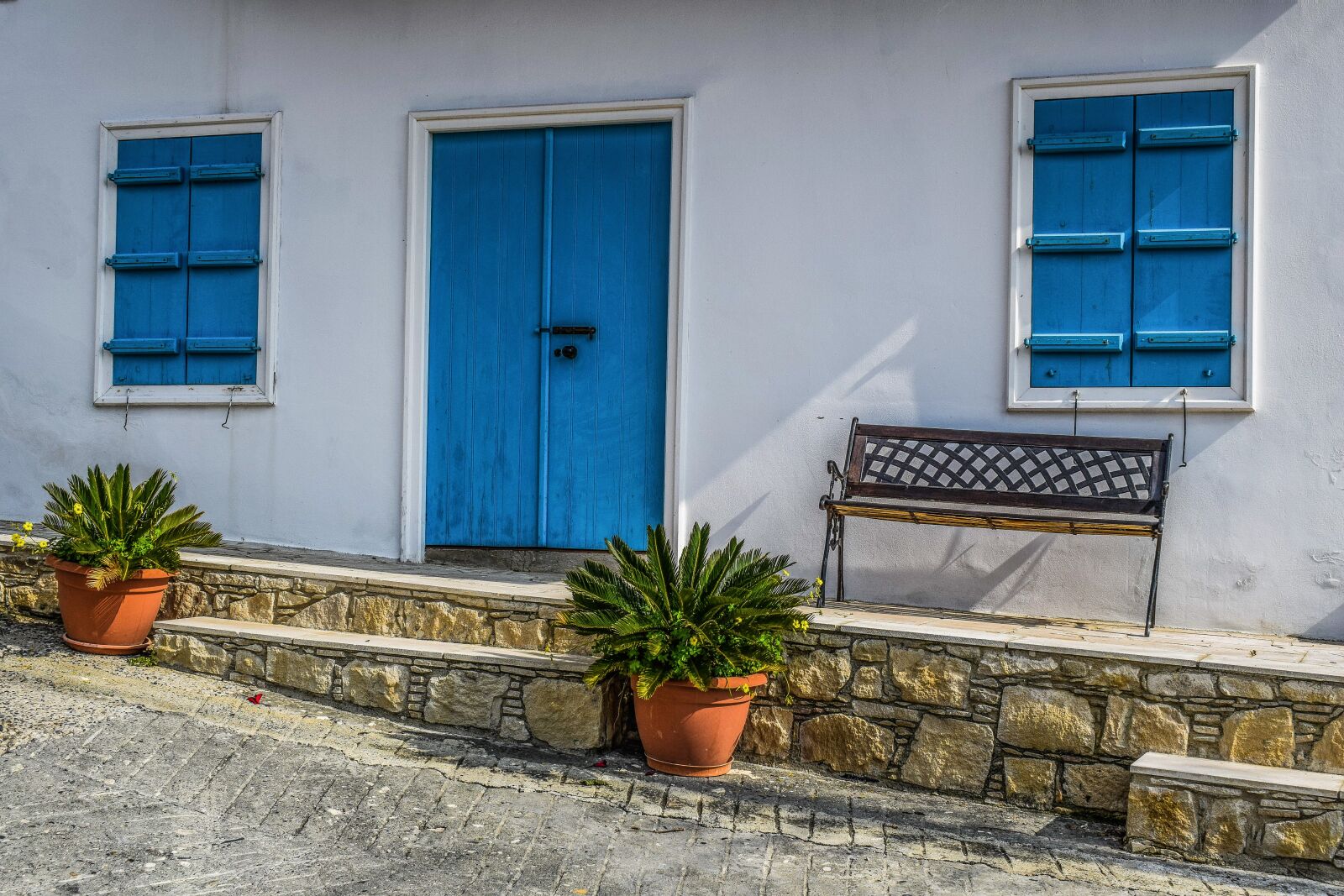 Nikon D3300 sample photo. House, facade, architecture photography
