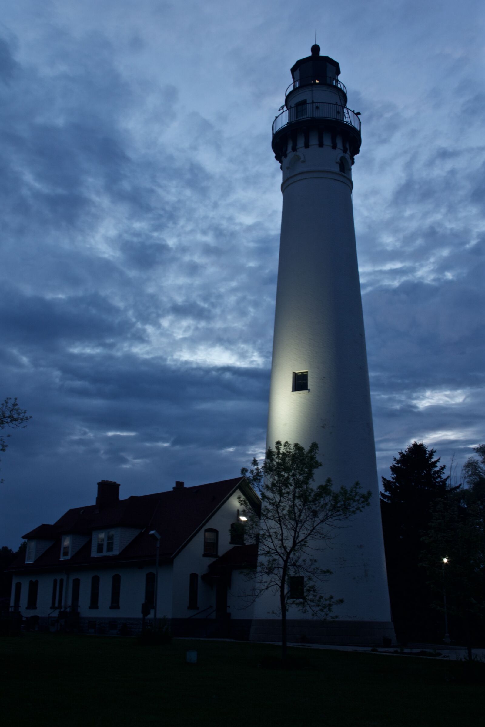 Canon EOS 60D sample photo. Lighthouse, night, clouds photography
