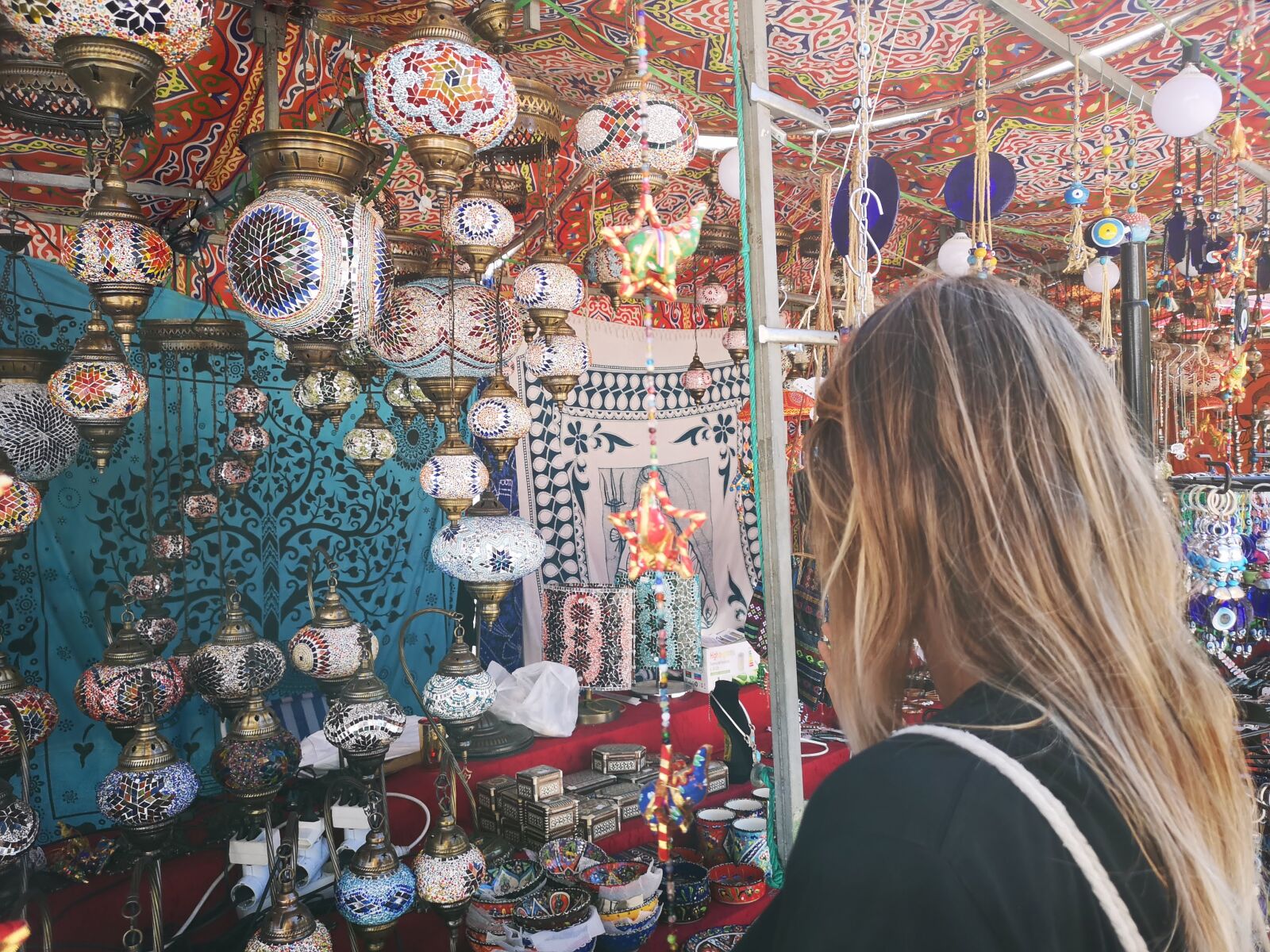 HUAWEI CLT-L29 sample photo. Arabic market, silves, portugal photography