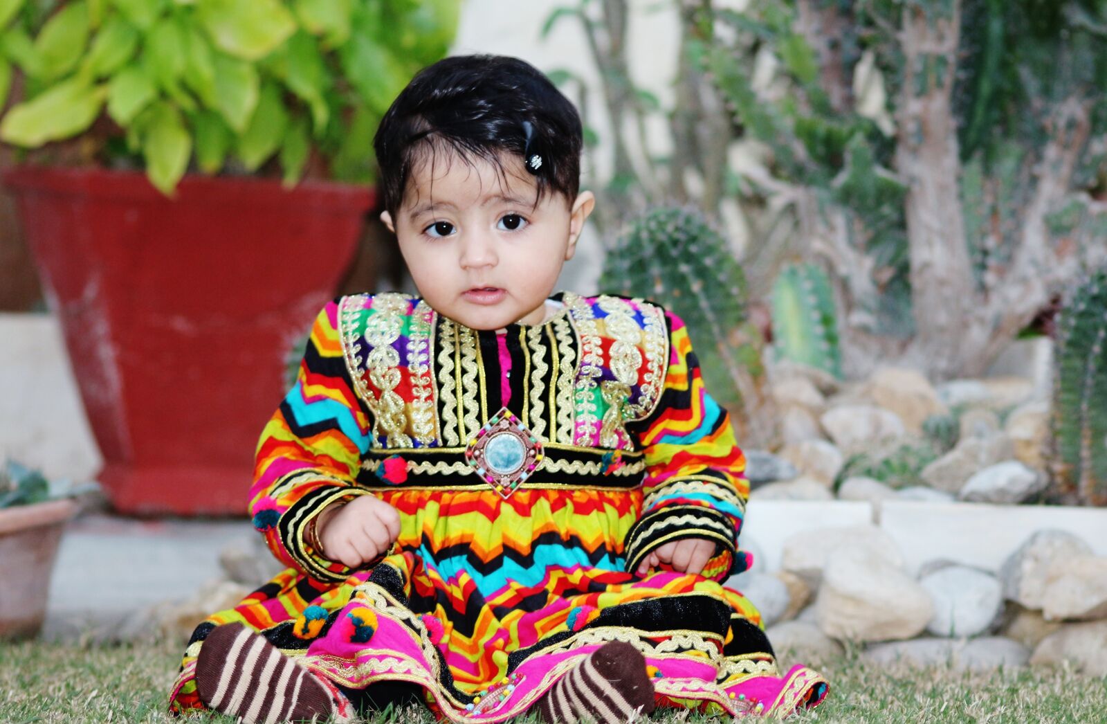 Canon EOS 700D (EOS Rebel T5i / EOS Kiss X7i) sample photo. Baby, girl, pakistan photography