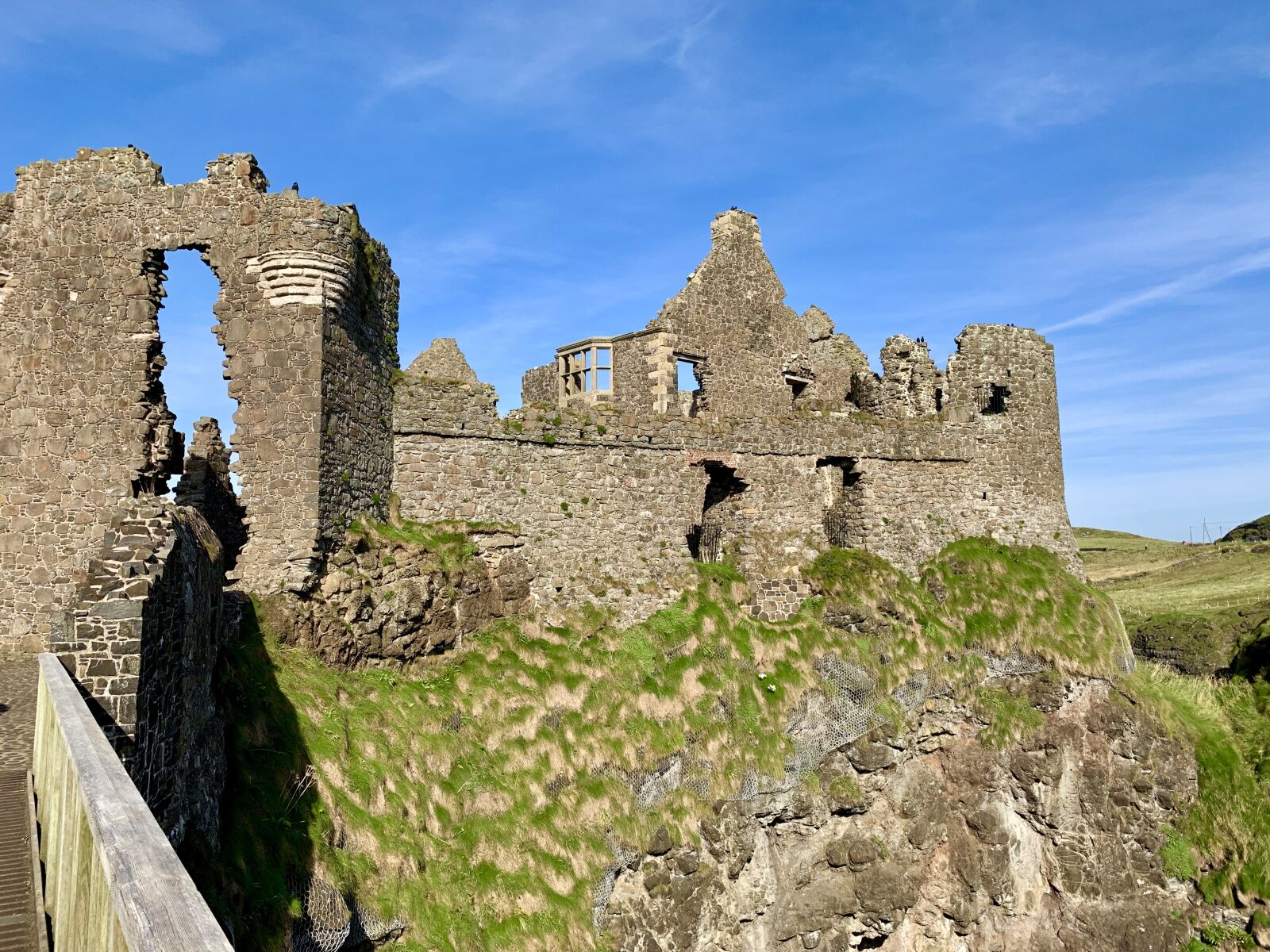 Apple iPhone XS Max sample photo. Ireland, castle, landscape photography