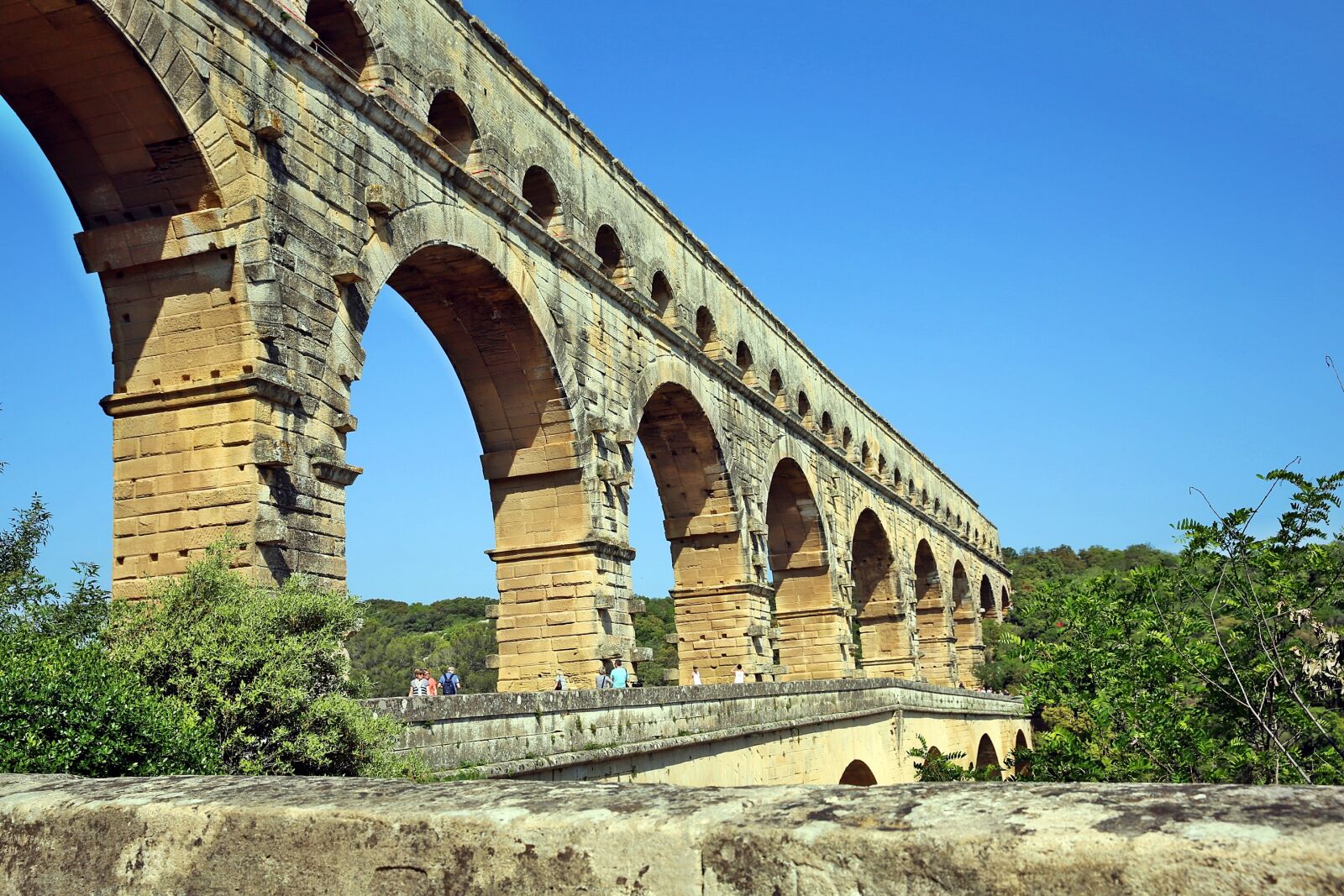 Canon EF 24-70mm F2.8L II USM sample photo. Southern france, freedom to photography