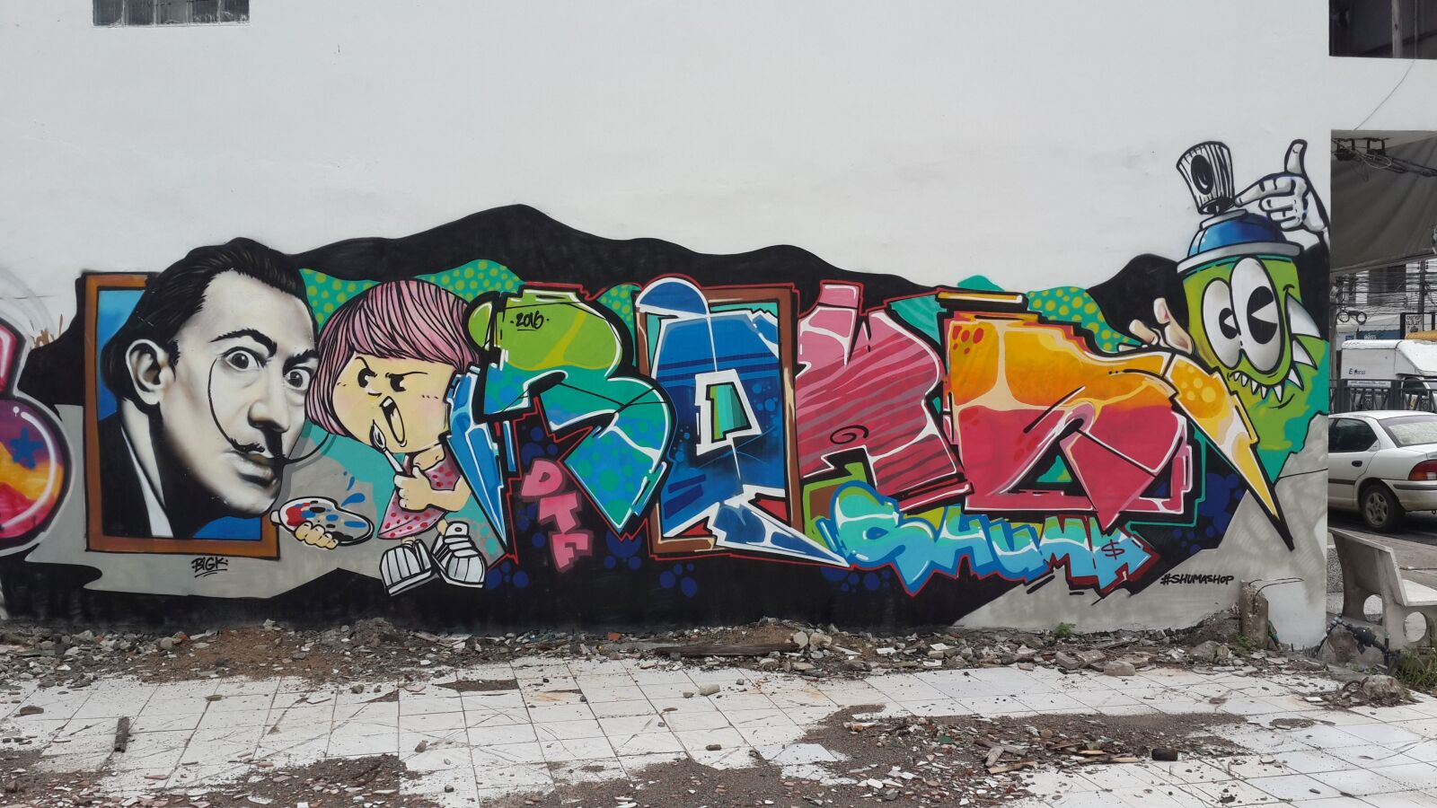 Samsung Galaxy S4 sample photo. Graffiti, dali, artistic photography
