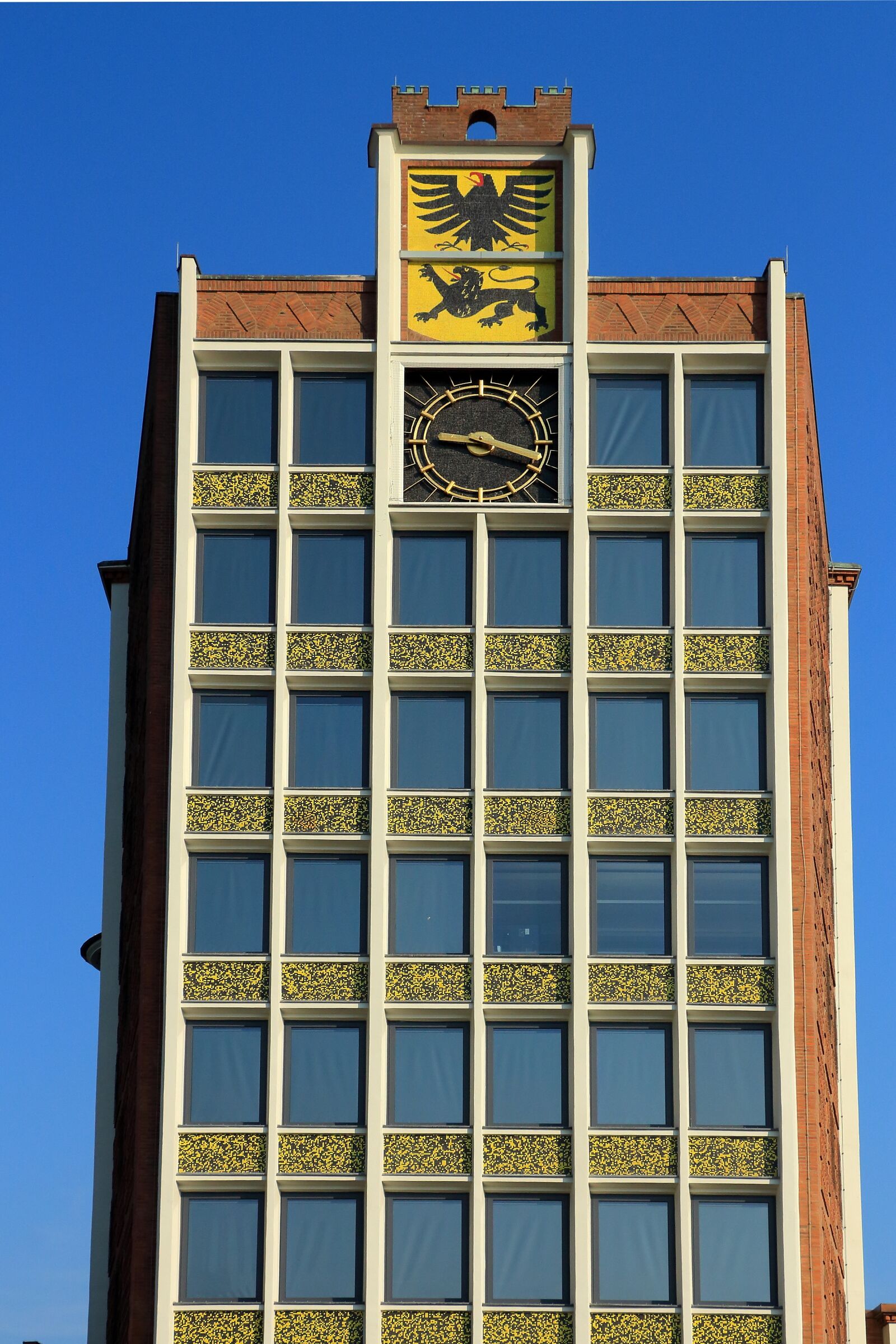 Canon EOS 700D (EOS Rebel T5i / EOS Kiss X7i) sample photo. Town hall, d ren photography