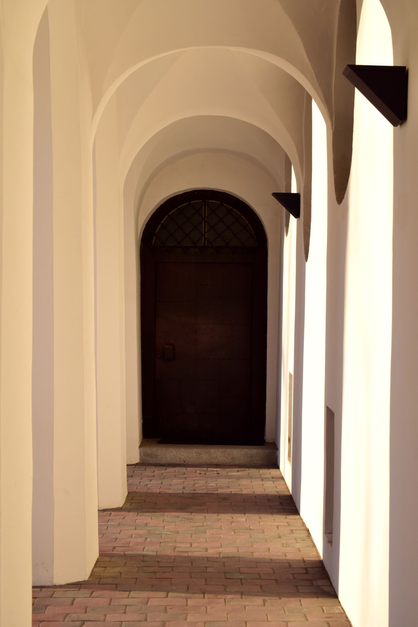 Nikon D3300 sample photo. Architecture, door, input photography