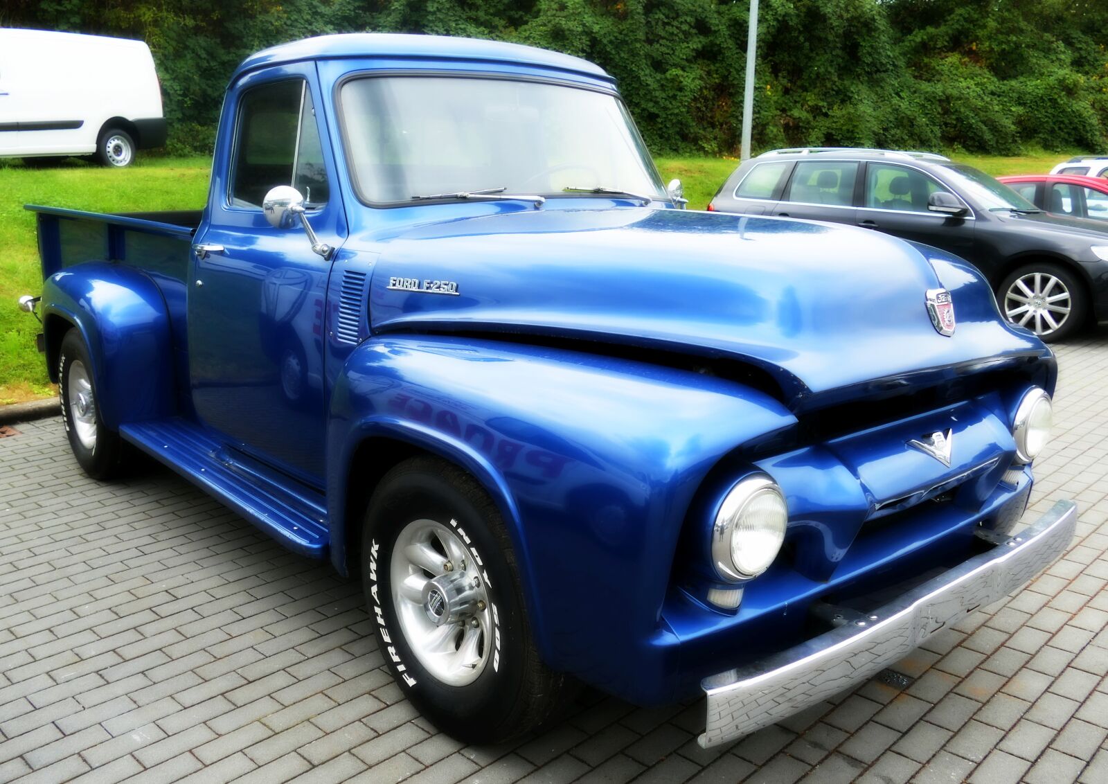Panasonic Lumix DMC-FZ1000 sample photo. Oltimer, pickup, us car photography