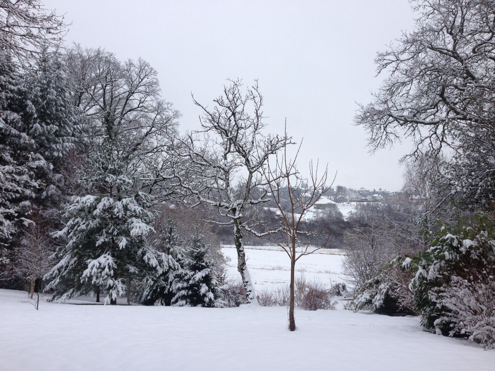 Apple iPhone 5 sample photo. Snow, mountains, landscape photography