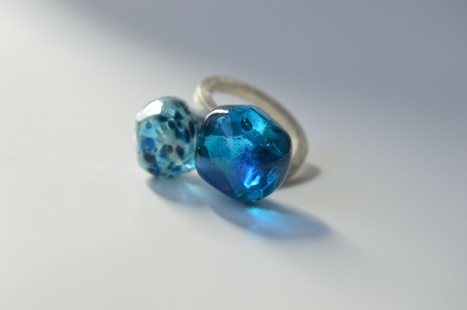 Nikon D3200 sample photo. Ring, glass at the photography
