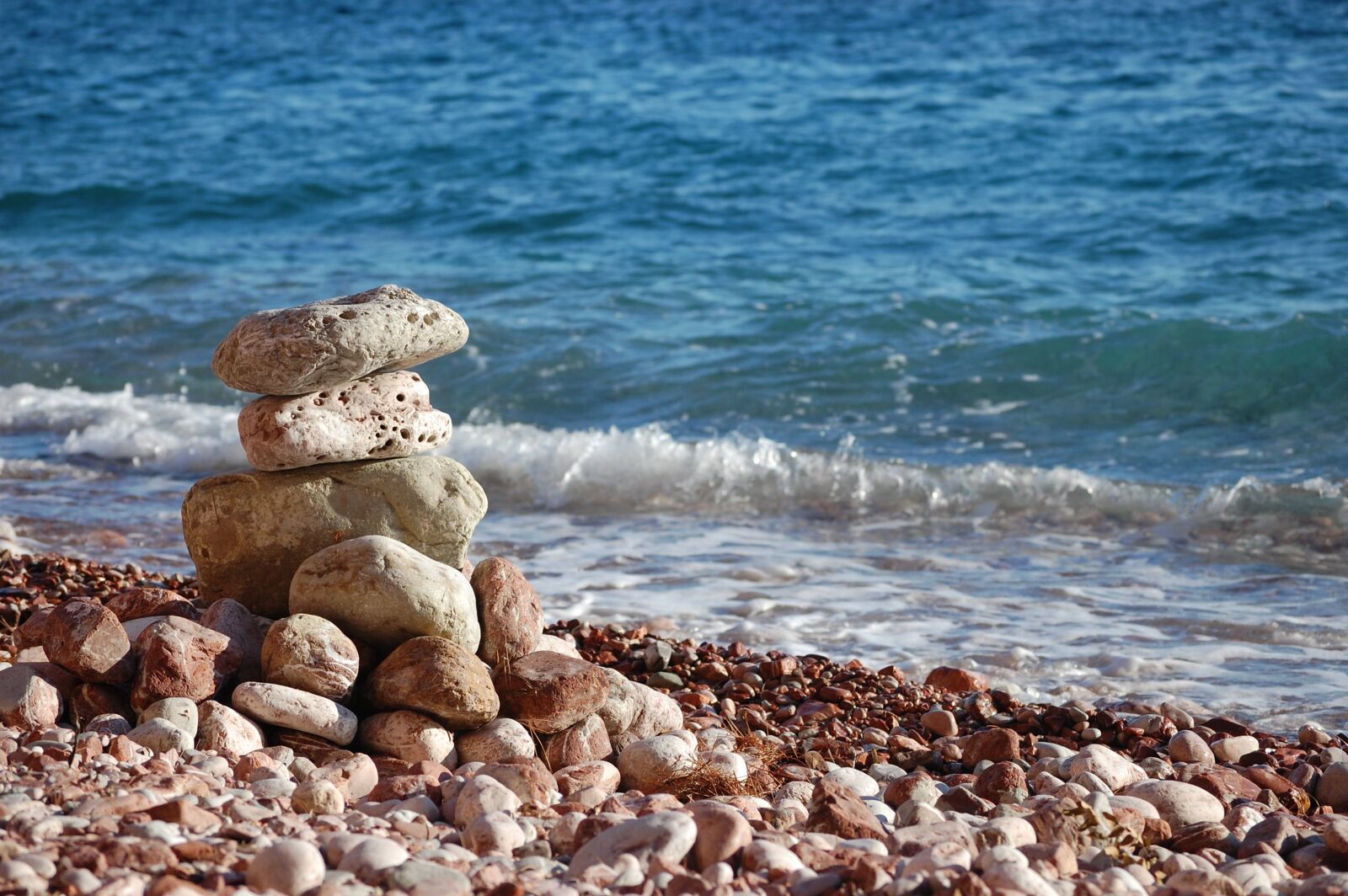 Nikon D40 sample photo. The stones, water, sea photography