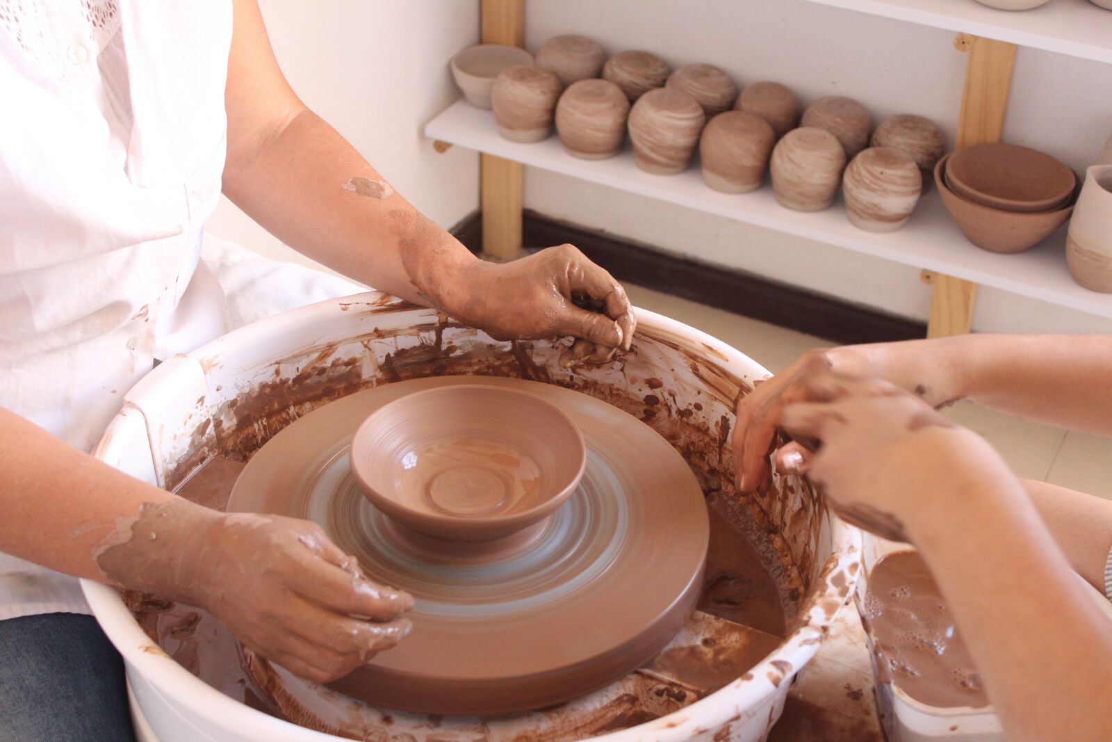 Canon EOS 650D (EOS Rebel T4i / EOS Kiss X6i) sample photo. Clay, mud, create photography
