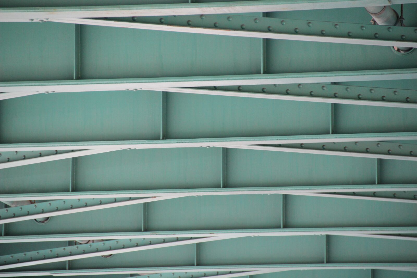 Canon EOS 600D (Rebel EOS T3i / EOS Kiss X5) sample photo. Steel, bridge, metal photography