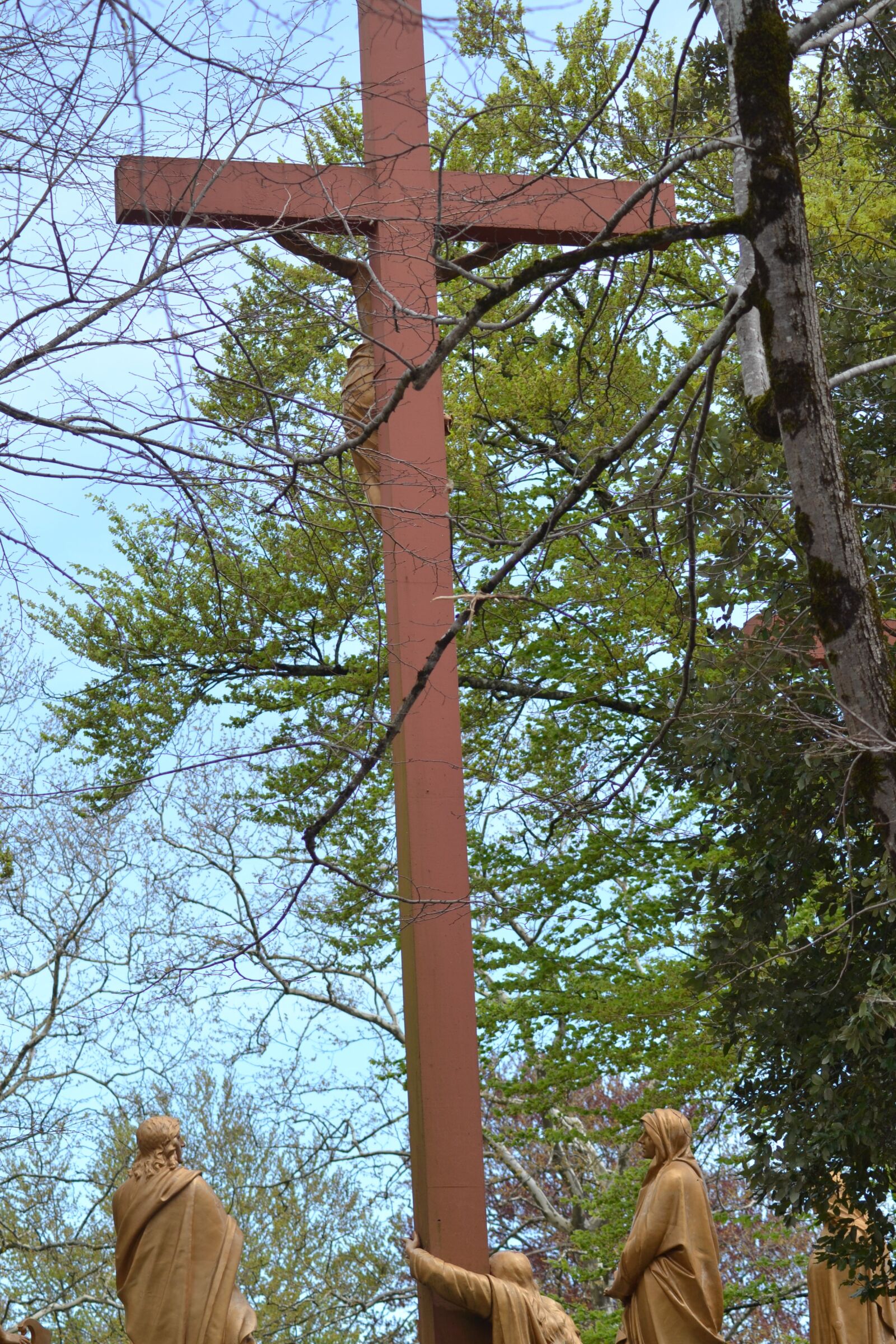 Nikon D3100 sample photo. Cross, statue, huge photography