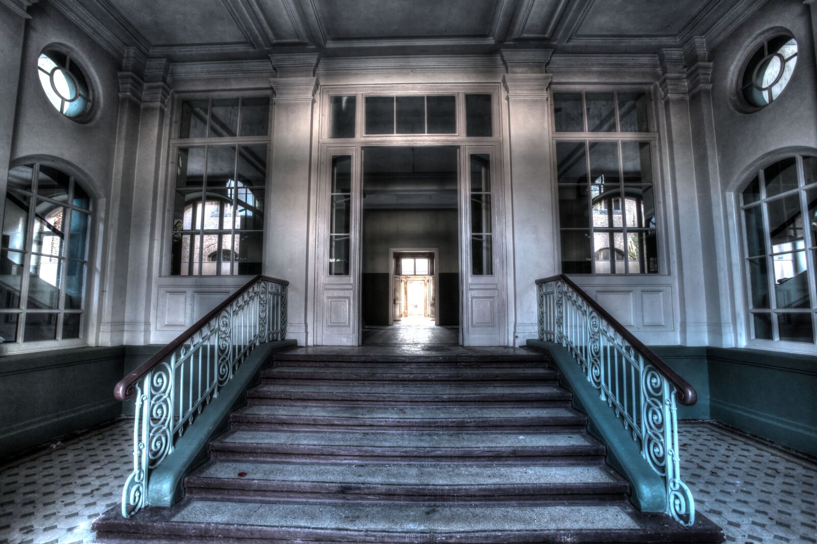 Canon EOS 5D Mark II sample photo. Lost, places, abandoned photography