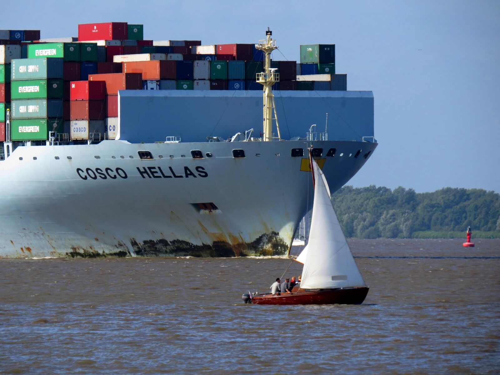 Canon PowerShot SX50 HS sample photo. Ship, container, elbe photography