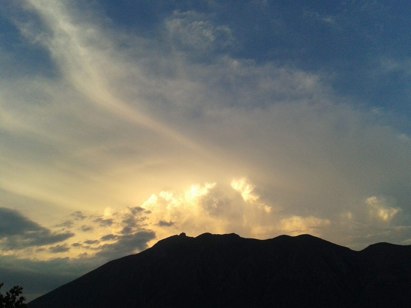 Samsung Galaxy S3 Mini sample photo. Landscape, mountains, sky, sunset photography