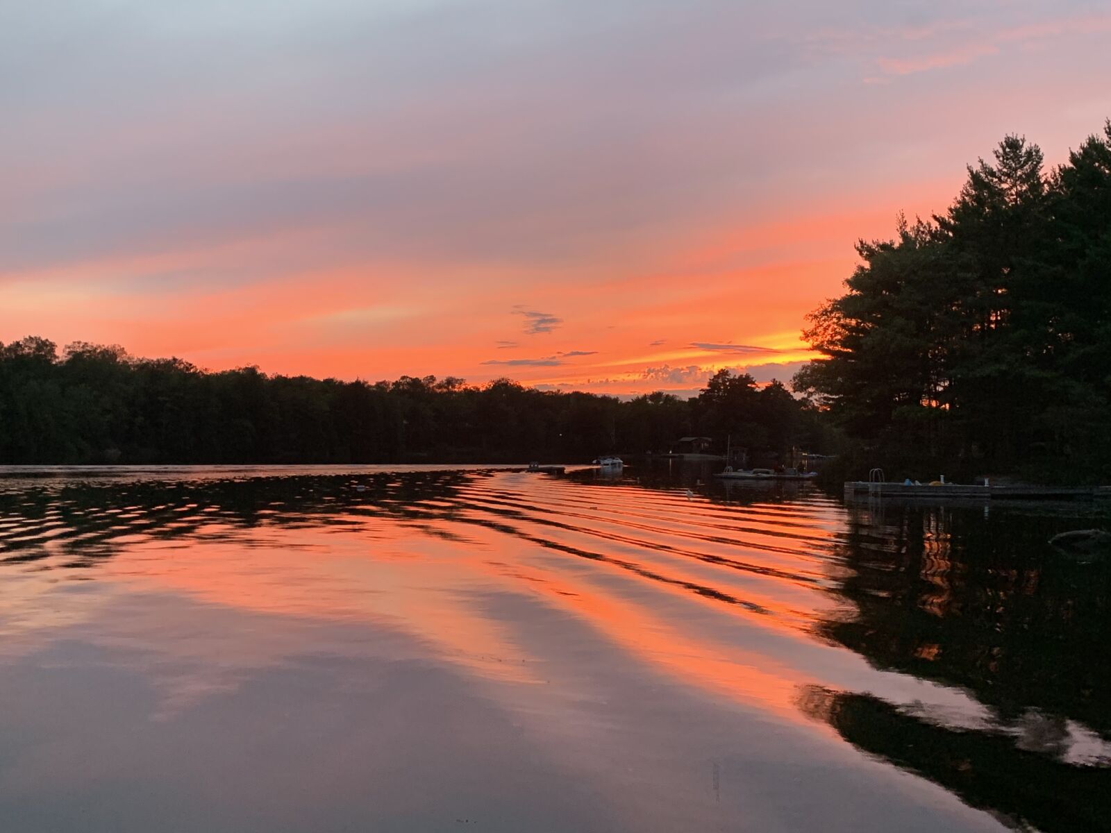 iPhone XR back camera 4.25mm f/1.8 sample photo. Sunset, lake, ontario photography