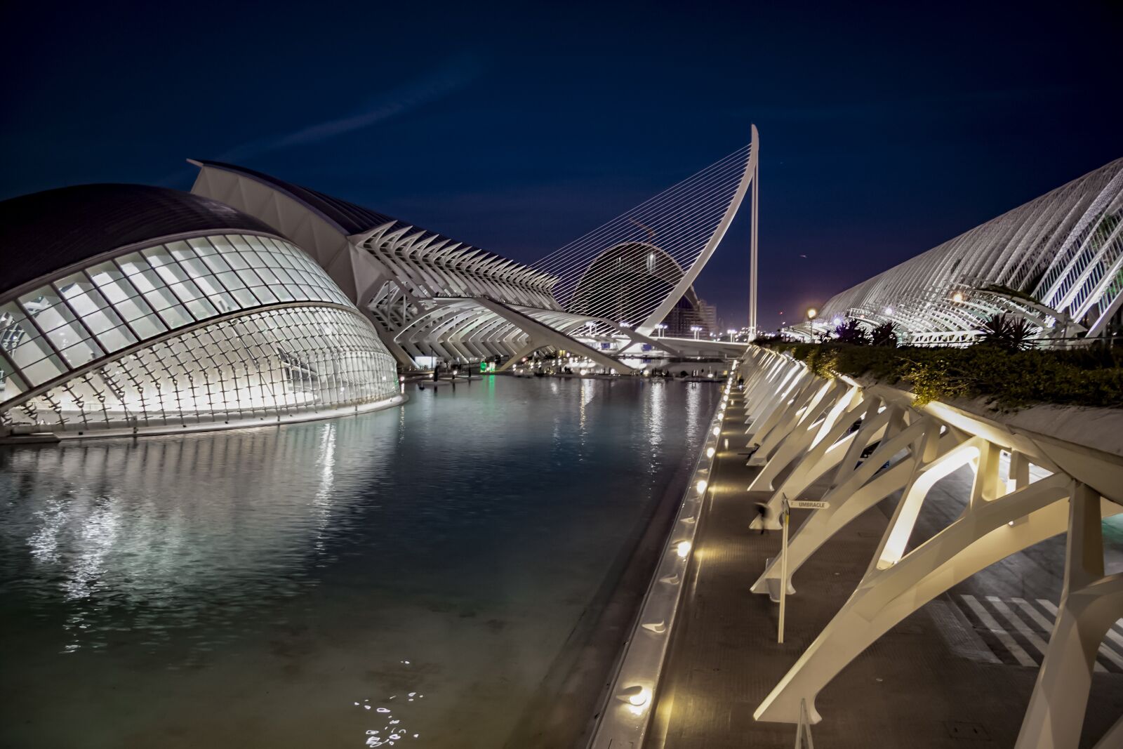 Canon EF-S 17-85mm F4-5.6 IS USM sample photo. Valencia, spain, architecture photography