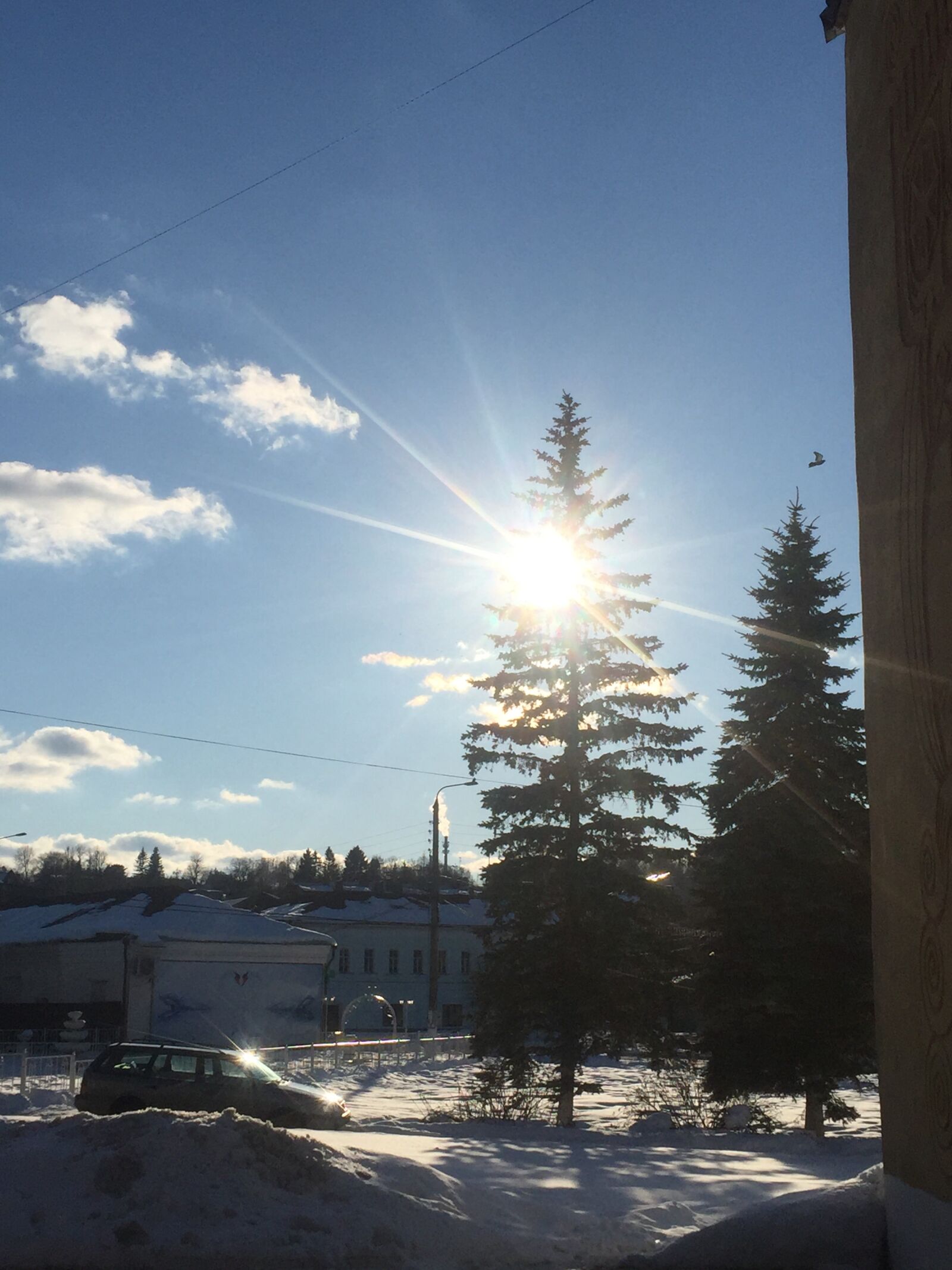 Apple iPhone 6 sample photo. Russia, winter, sun photography
