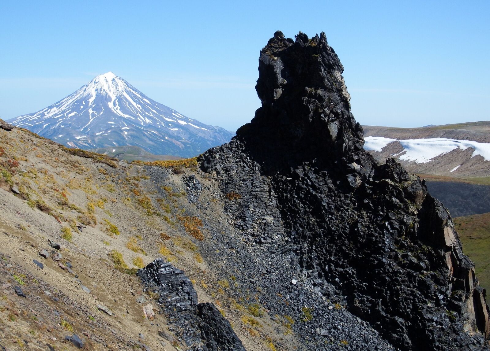Fujifilm FinePix S1 sample photo. Rock, volcano, mountains photography
