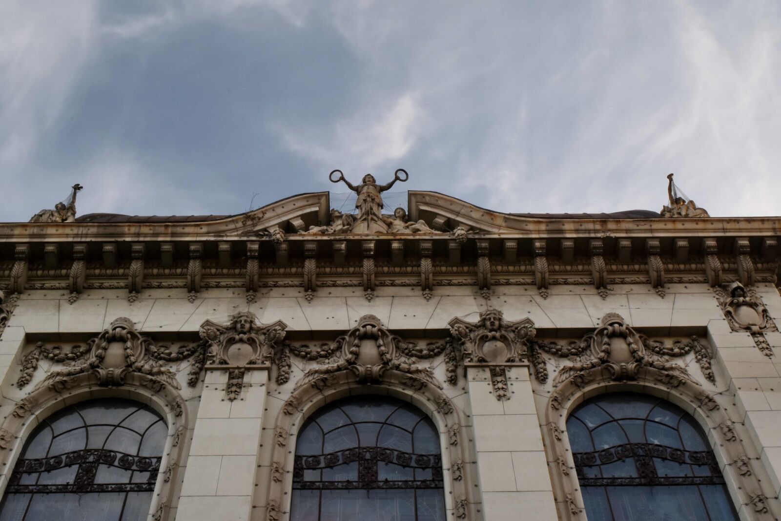 Nikon D5500 sample photo. Capital city, facade, building photography