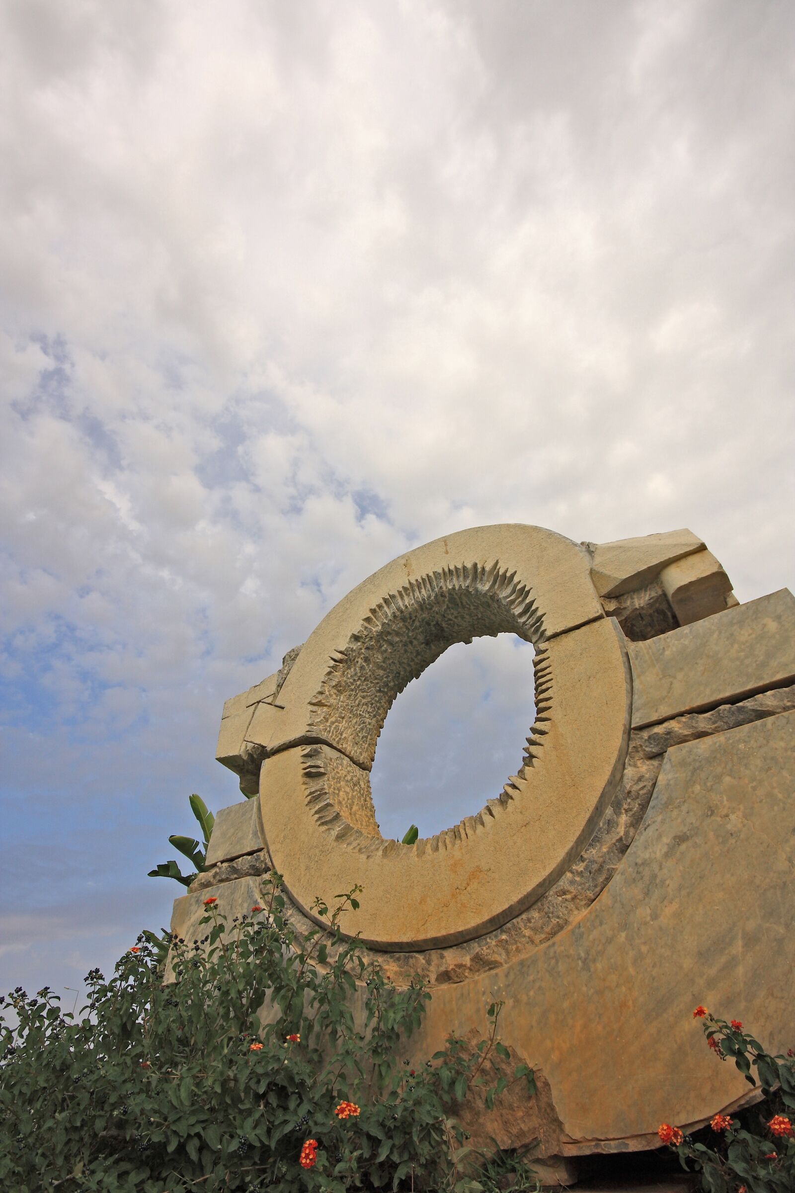 Canon EOS 40D sample photo. Sculpture, design, contemporary photography