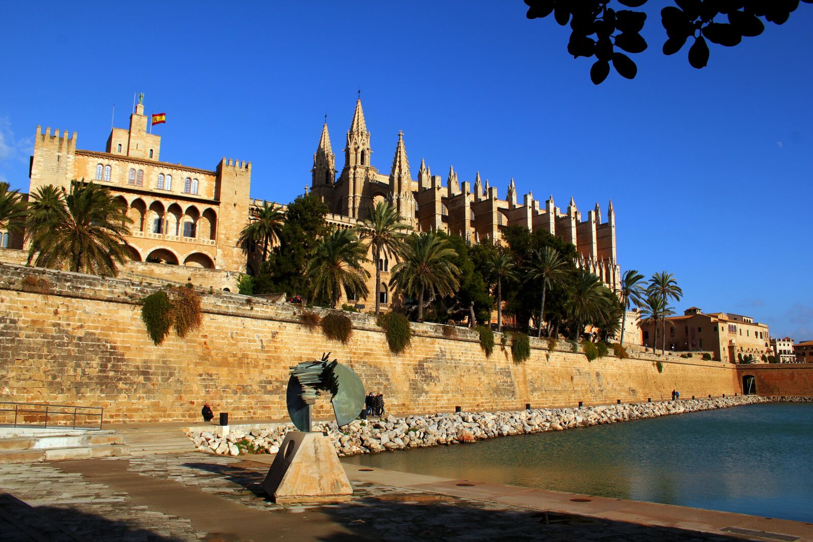 Canon EOS 550D (EOS Rebel T2i / EOS Kiss X4) sample photo. Mallorca, cathedral, island of photography