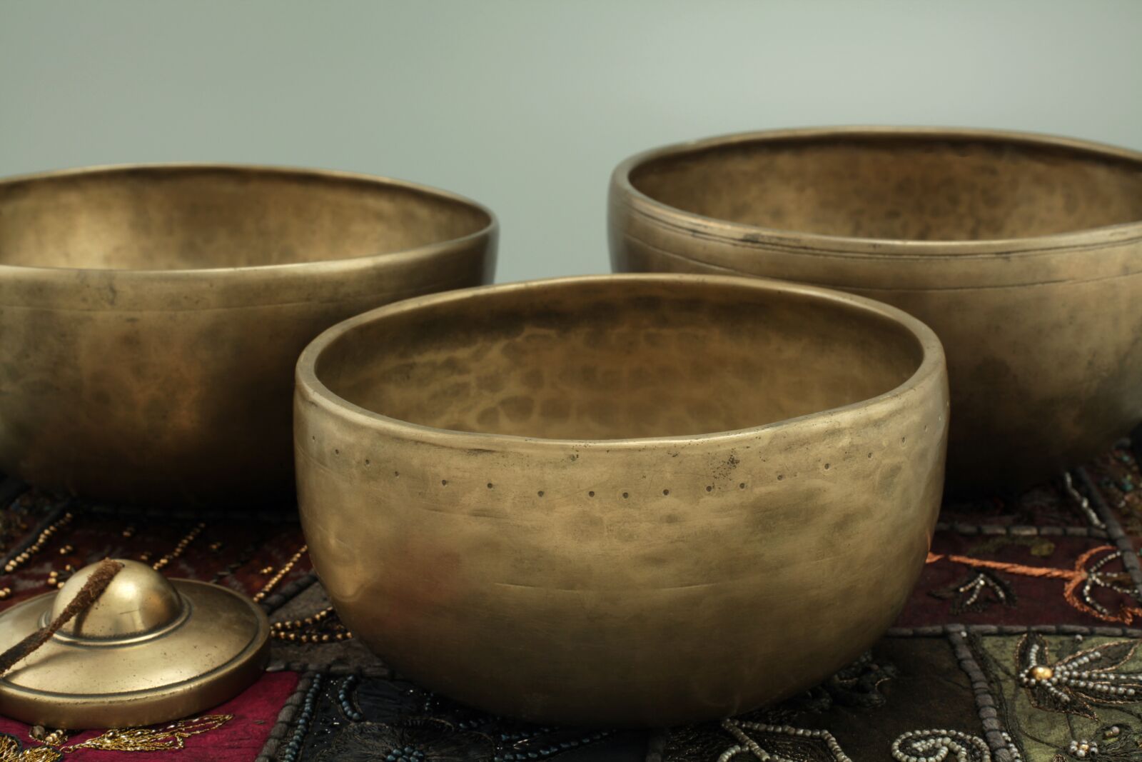 Canon EOS 5D Mark II sample photo. Tingsha, dulcimer, singing bowls photography