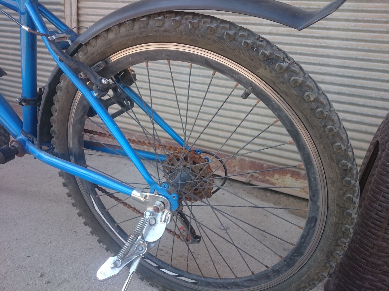 Sony Xperia Z2 sample photo. Bicycle, rim, wheel photography