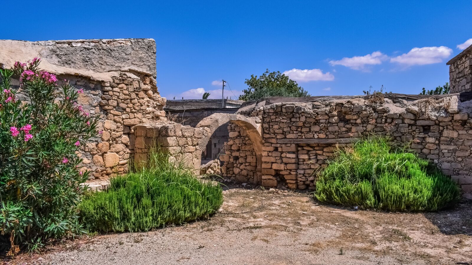 Nikon D3300 sample photo. Old house, ruins, stone photography