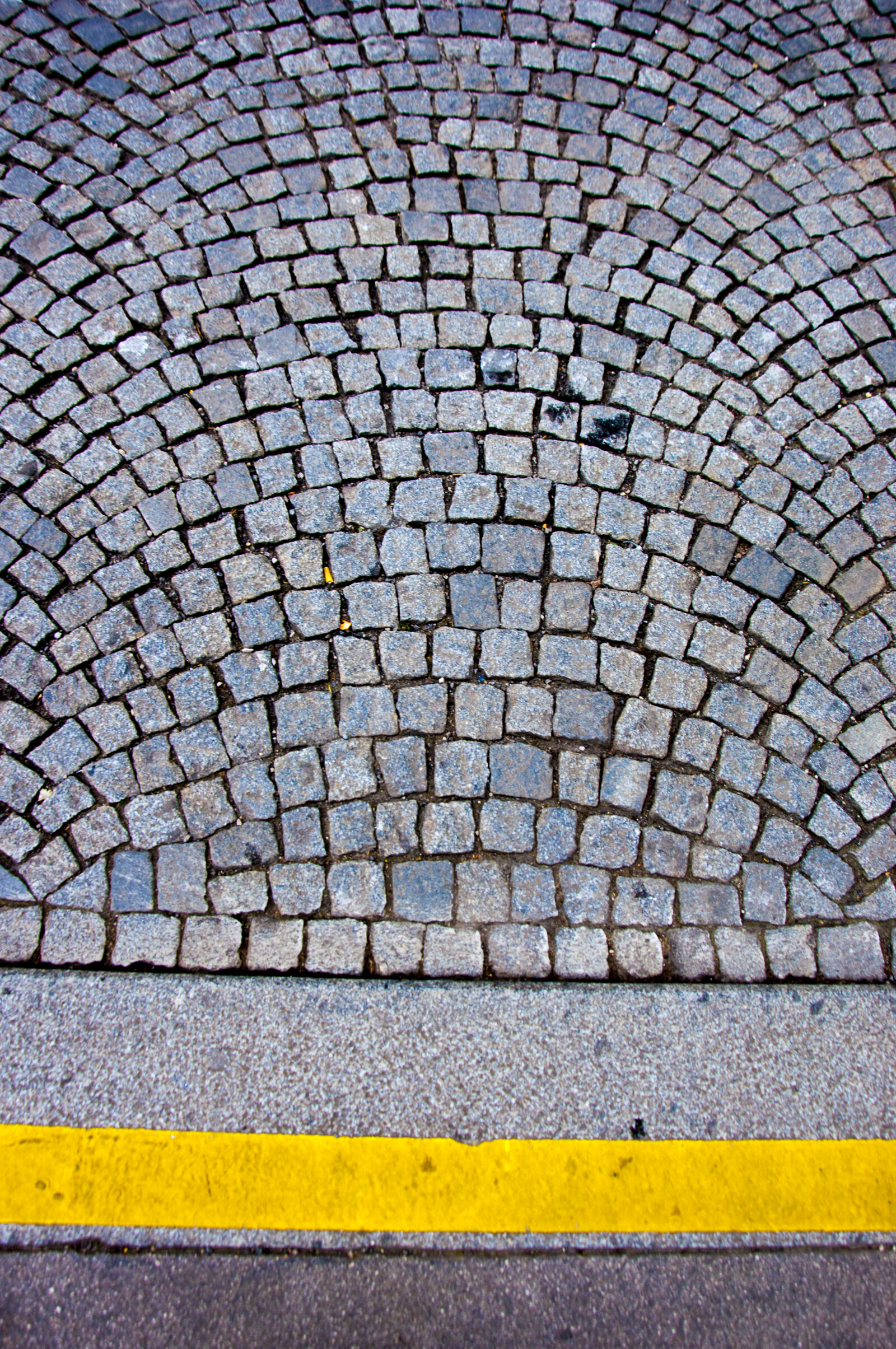 Nikon D90 sample photo. Cobbles, cobblestone, cobblestone, street photography