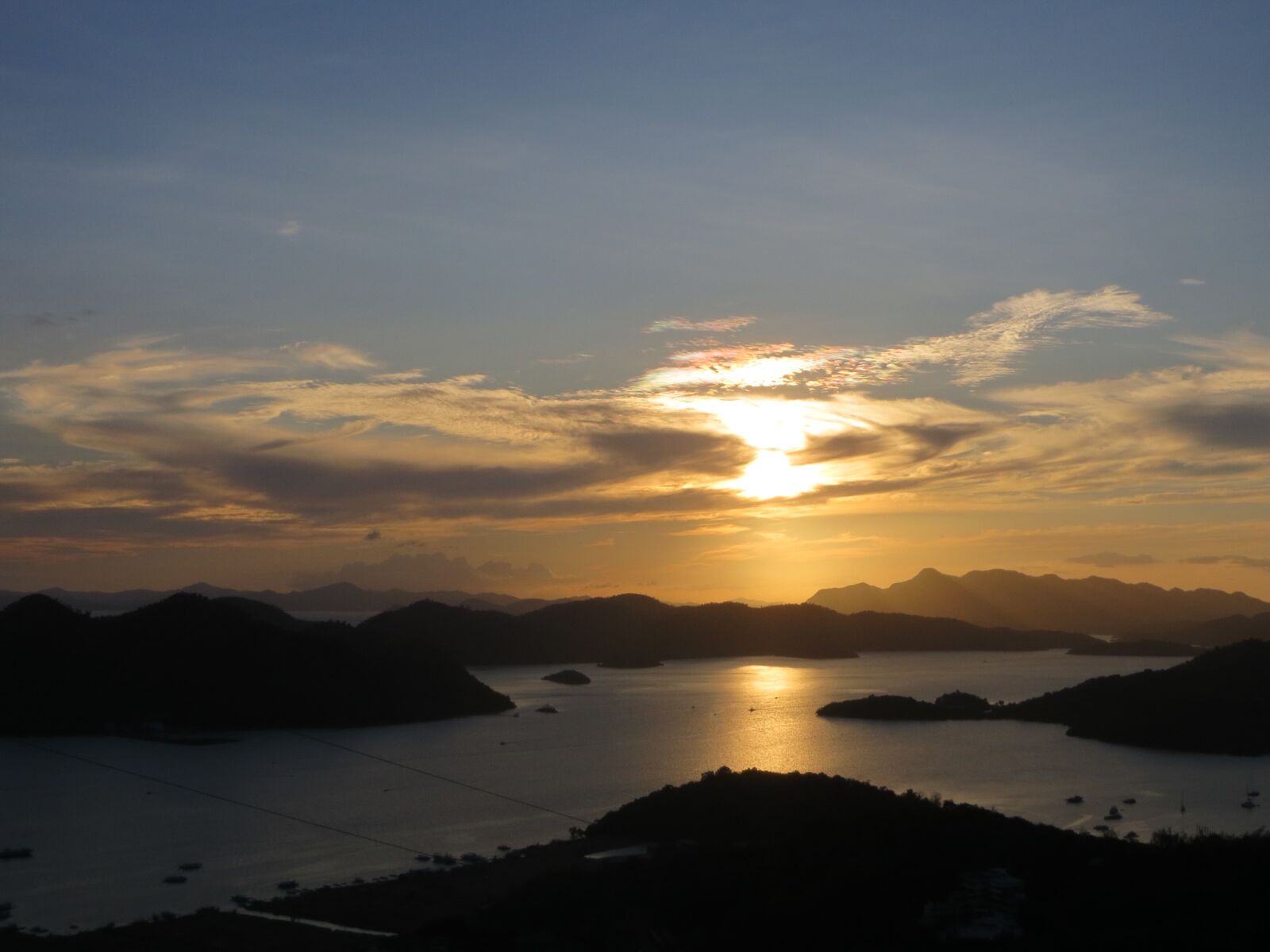 Canon PowerShot ELPH 520 HS (IXUS 500 HS / IXY 3) sample photo. Lucy morgan sunset progression 2024 photography