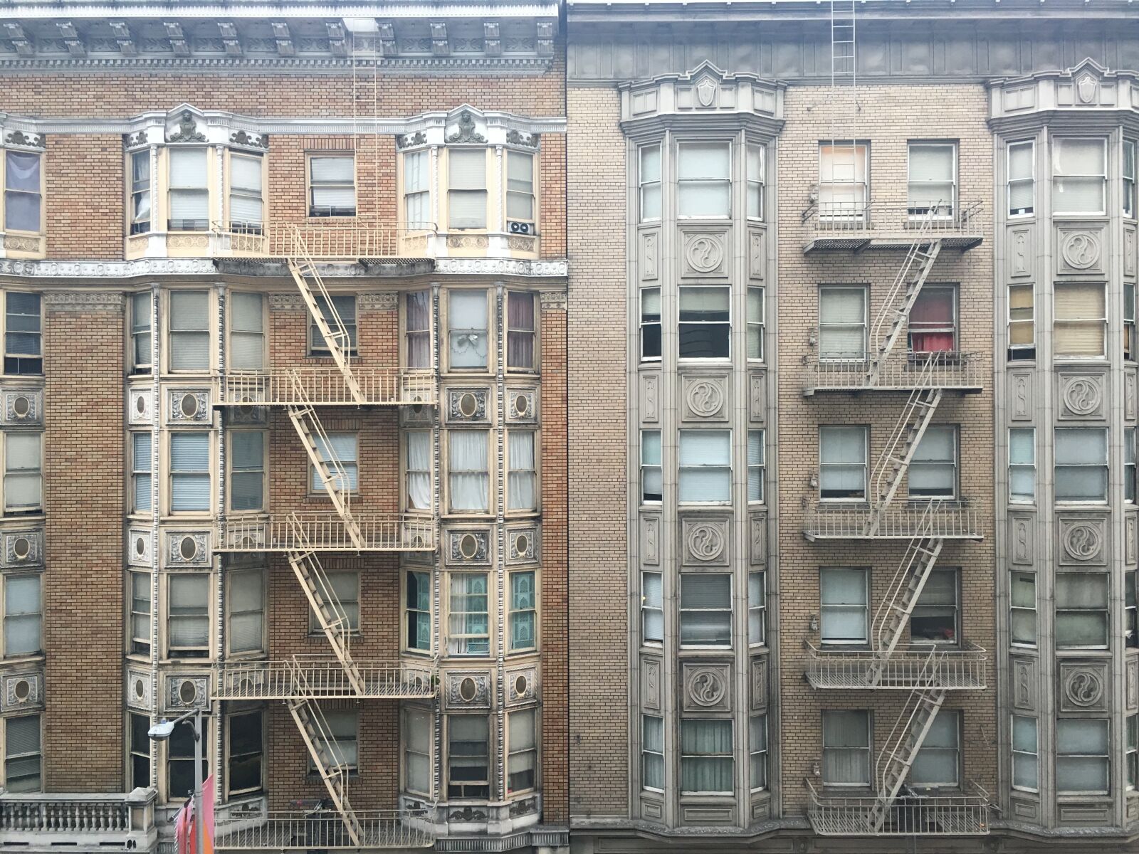 iPhone 6s back camera 4.15mm f/2.2 sample photo. Building photography