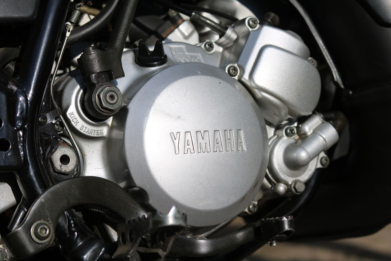 Canon EOS 750D (EOS Rebel T6i / EOS Kiss X8i) sample photo. Motor, mechanics, drive photography