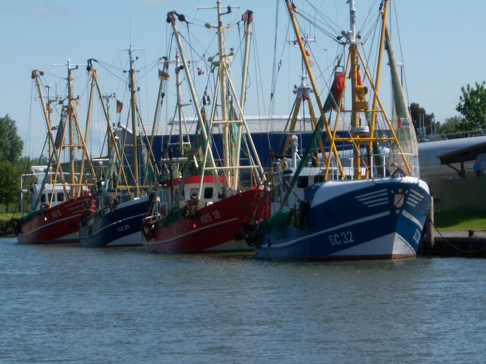 Kodak EASYSHARE V803 ZOOM DIGITAL CAMERA sample photo. Cutter, fisherman, fishing vessel photography