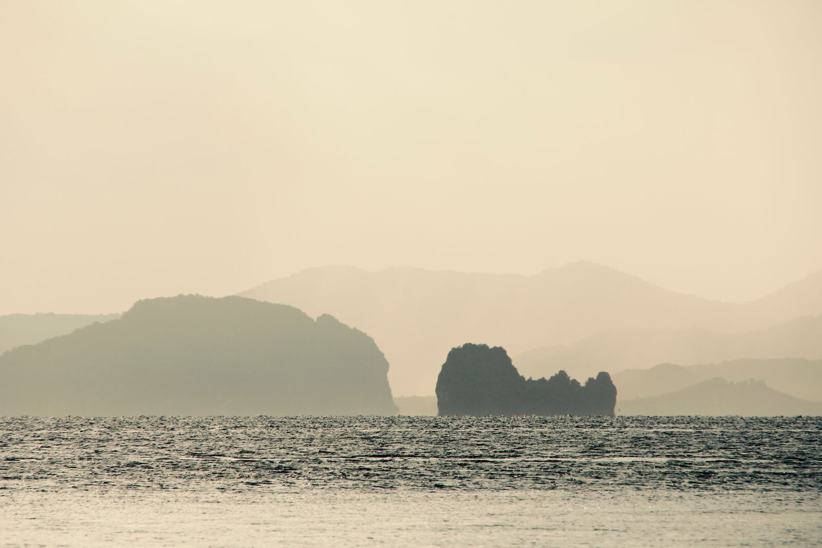 Canon EOS 60D sample photo. Island, mood, atmosphere photography