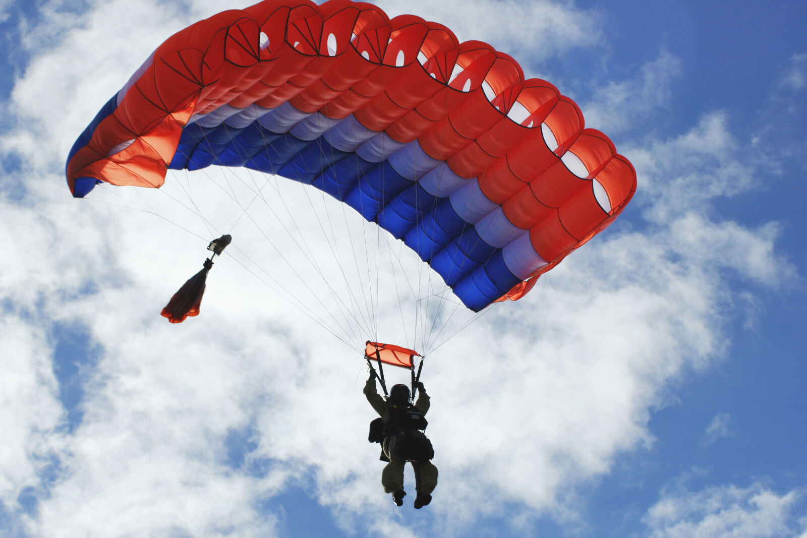 Canon EOS 60D + Canon EF 70-200mm F2.8L USM sample photo. Firefighter, jumping, parachute, skydiving photography